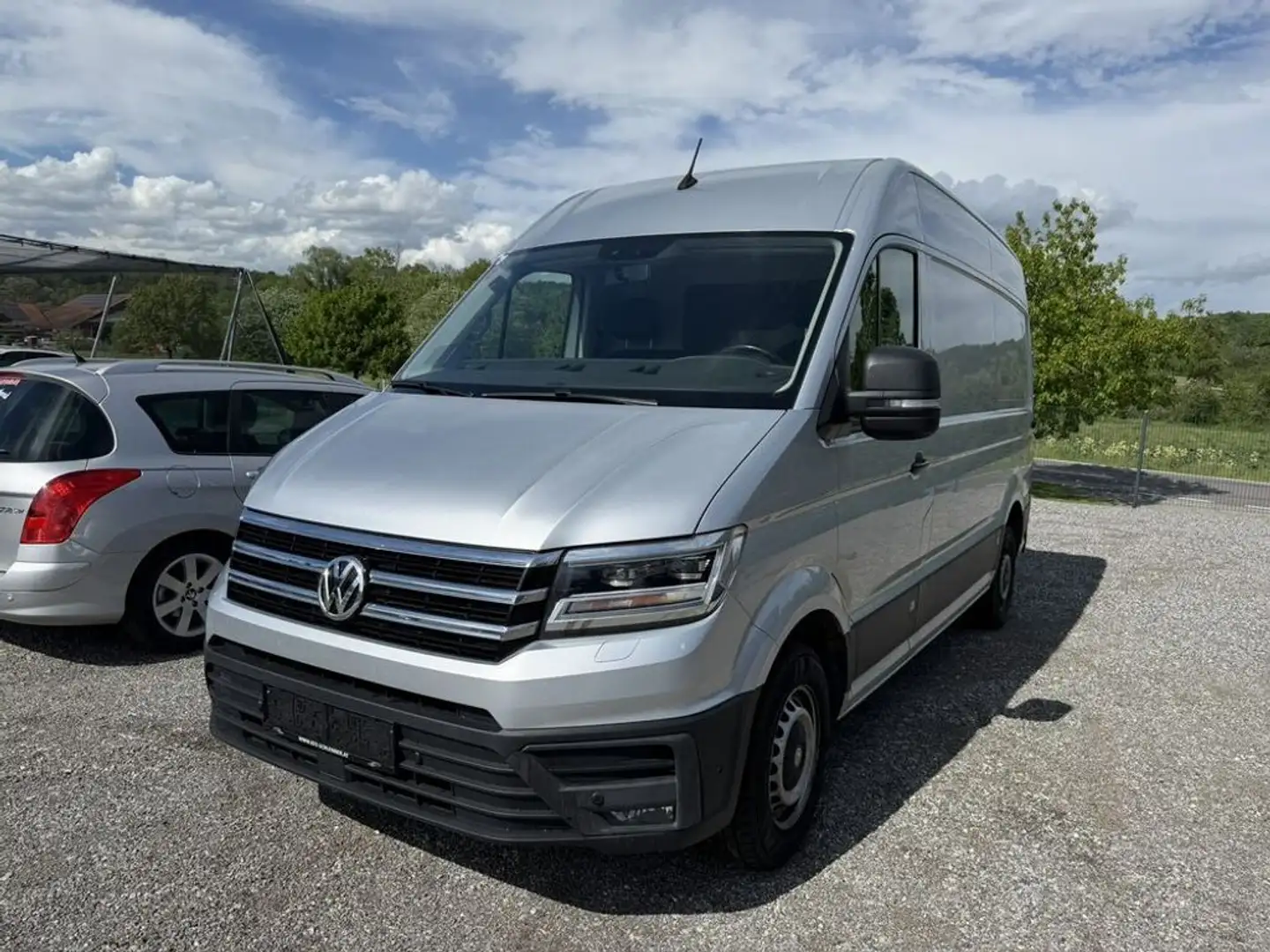 Volkswagen Crafter Kasten 35 Trendline mittellang Hochdach FWD Silber - 1