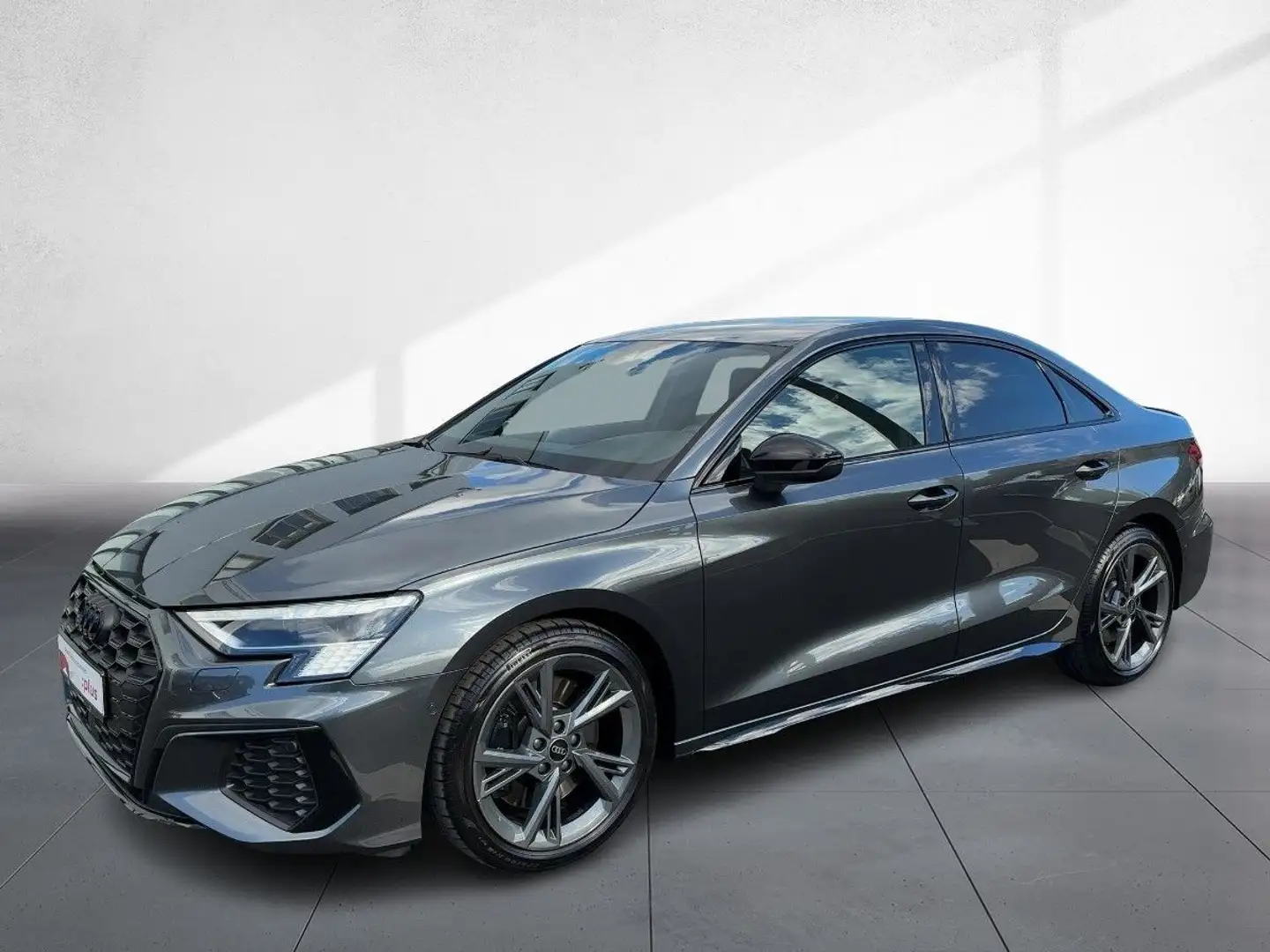 Audi S3 2.0 TFSI quattro Matrix Navi B&O Grijs - 2