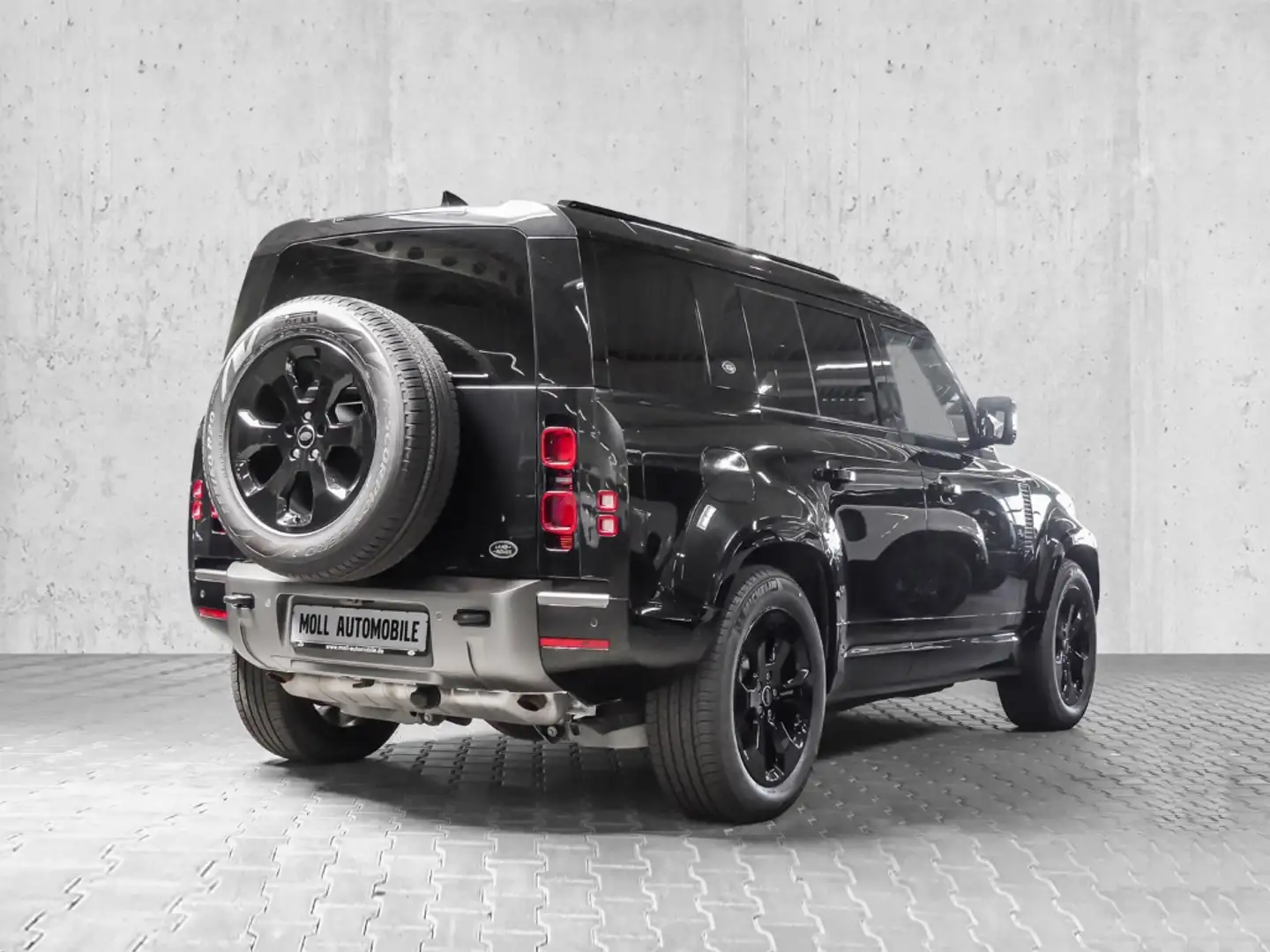 Land Rover Defender 110 X-Dynamic SE P400 Luftfederung AD Niveau AHK-a Schwarz - 2