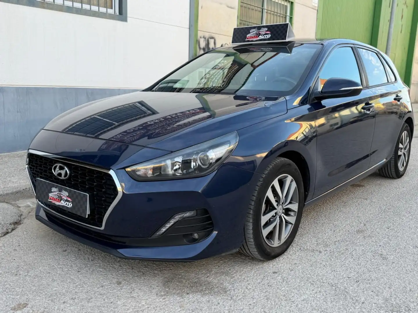 Hyundai i30 1.6CRDi Klass 95 Azul - 1
