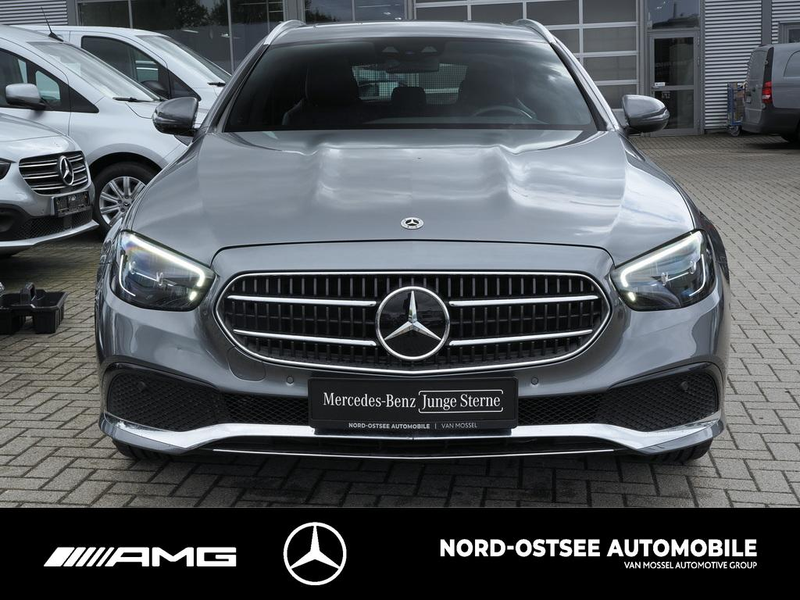 Mercedes-Benz E 450 T AVANTGARDE 4M KAMERA DISTRO SHD AHK LED — photo 2
