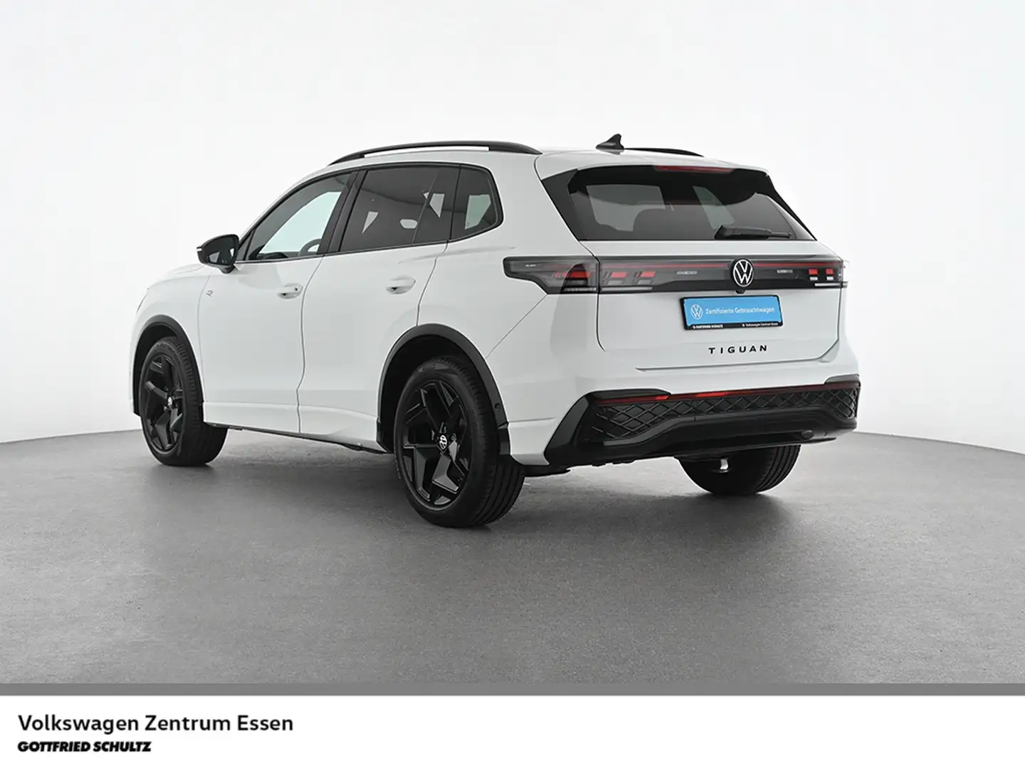 Volkswagen Tiguan R-Line eTSI DSG AHK BlackStyle Navi Weiß - 2