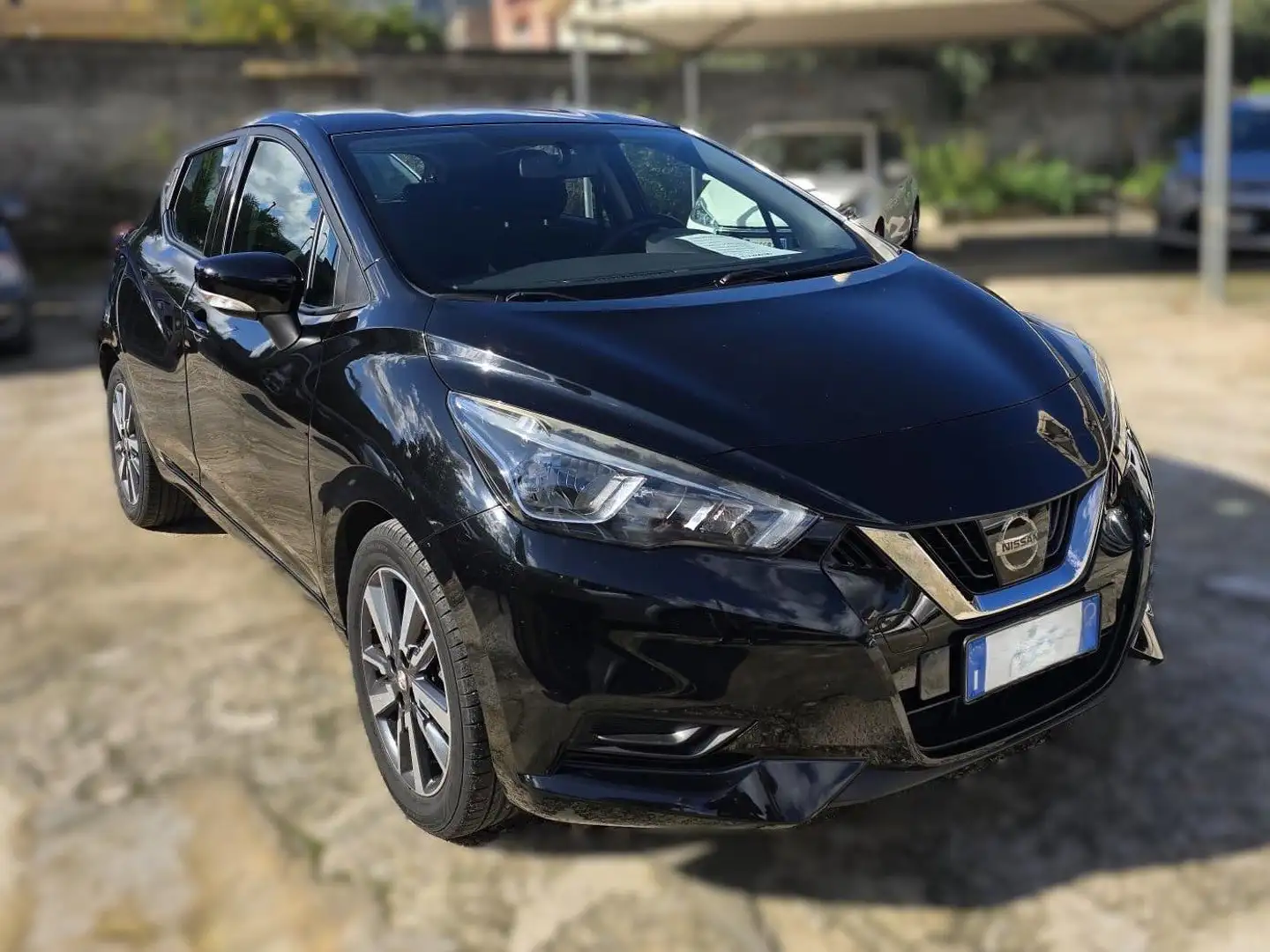 Nissan Micra Micra V 2017 1.5 dci N-Connecta 90cv Nero - 1