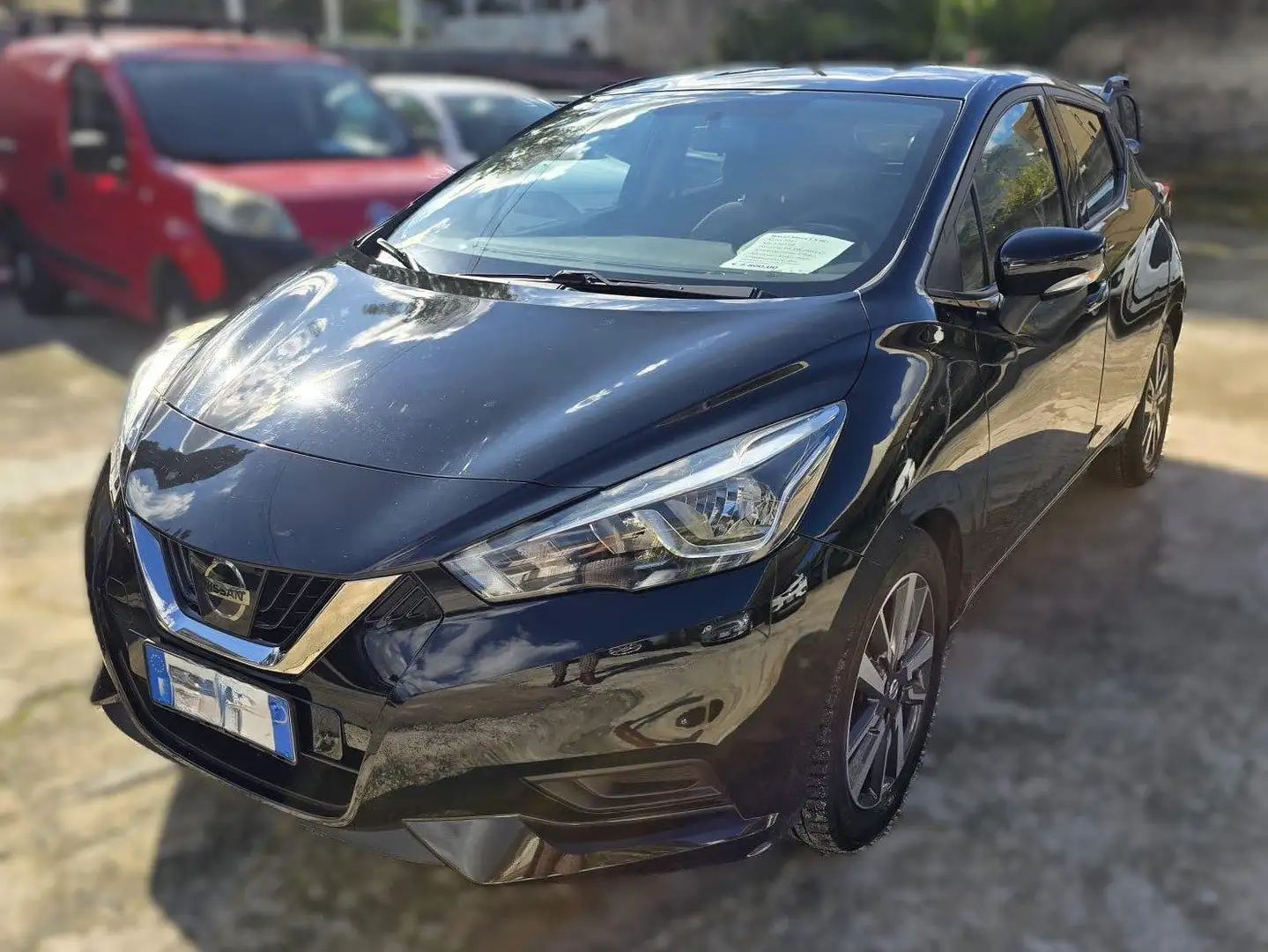 Nissan Micra Micra V 2017 1.5 dci N-Connecta 90cv Nero - 2