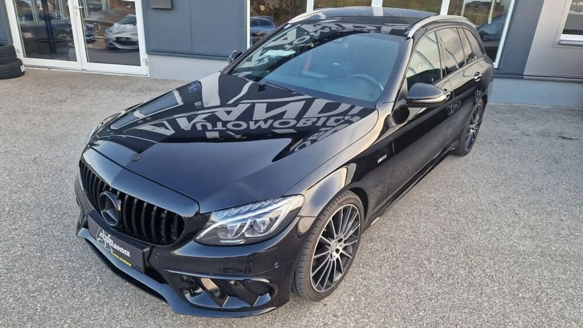 Mercedes-Benz C 450 AMG T 4MATIC AMG Line Aut. Schwarz - 2
