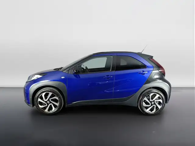 Toyota Aygo X view 6