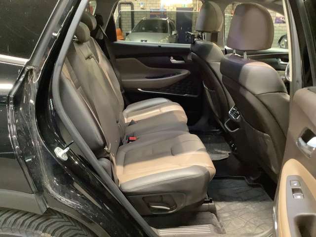 Hyundai SANTA FE Santa Fe 2.2 CRDi 4WD Automatik Premium UnfallFrei