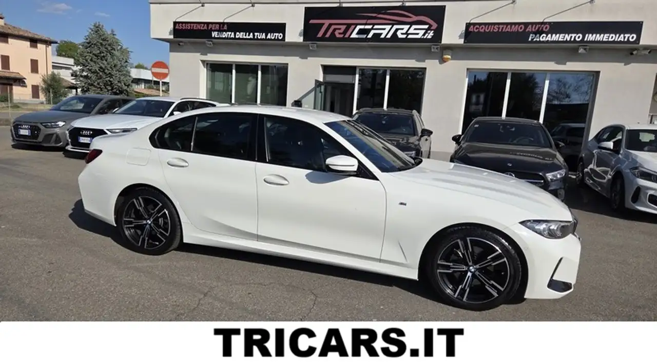 BMW 320