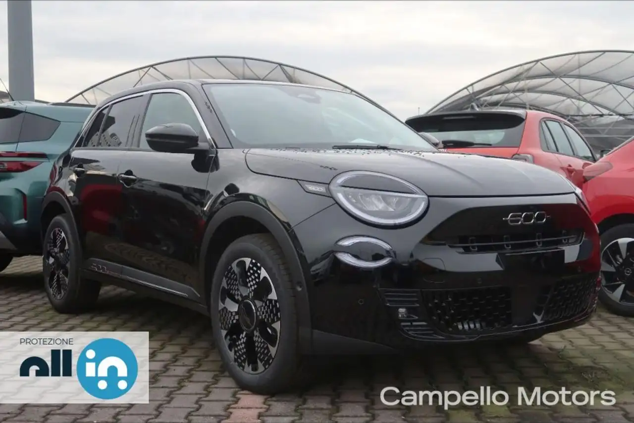 Fiat 600 1.2 Hybrid 136cv La Prima