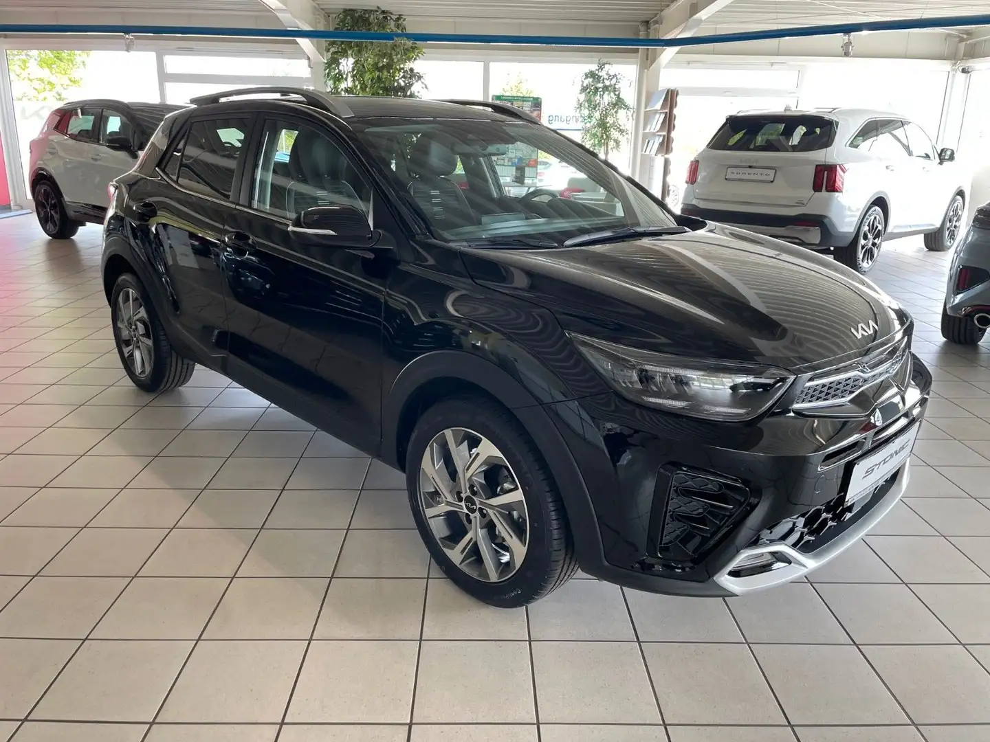 Kia Stonic GT Line Nero - 1