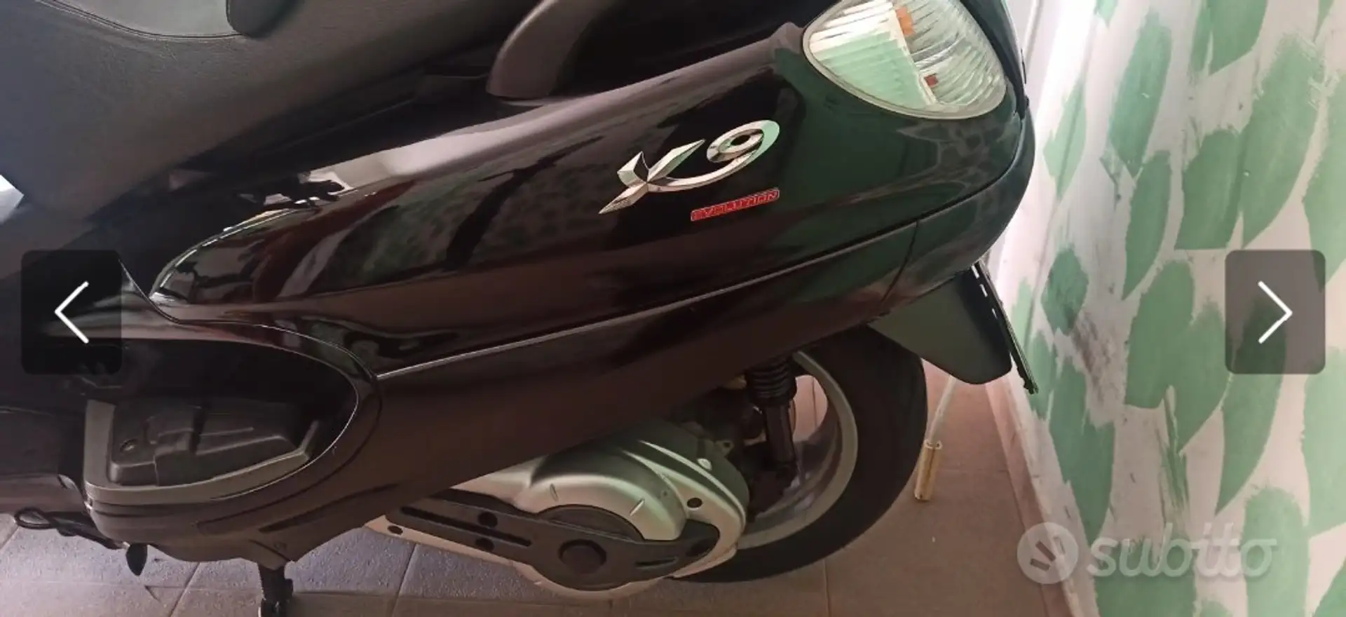 Piaggio X 9 Negro - 2