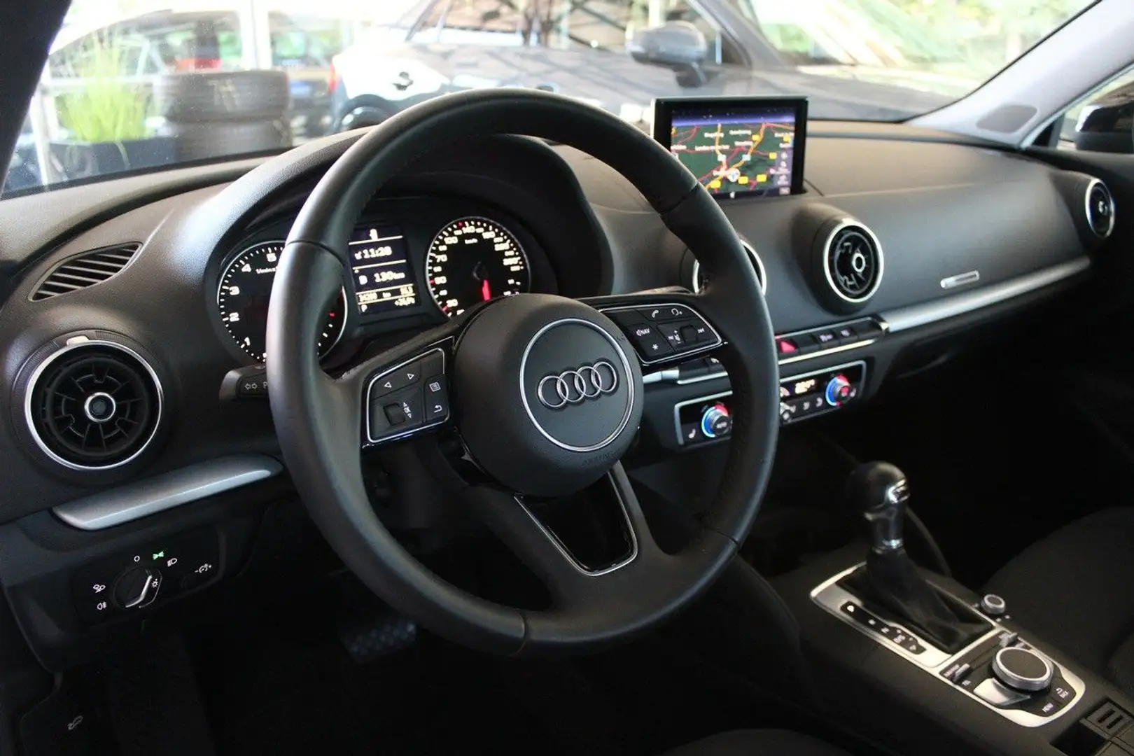 Audi A3 Sportback 35 TFSi S-tronic Navi PDC plus Noir - 2