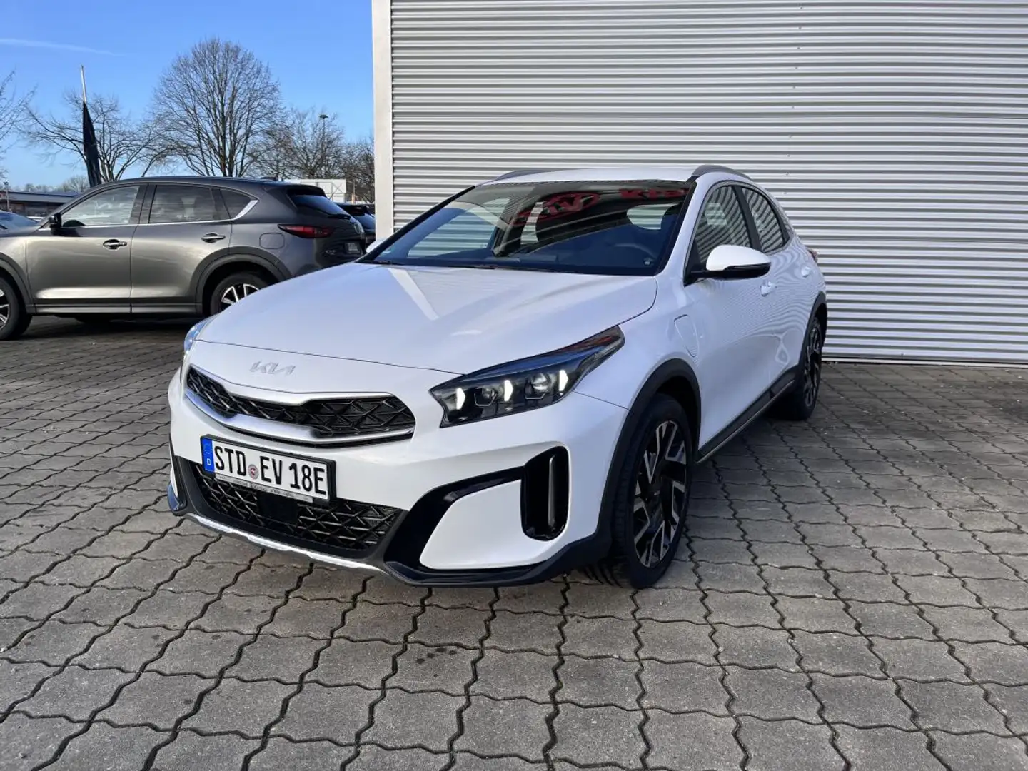 Kia XCeed 1.6 GDI DCT6 OPF Plug-in-Hybrid SPIRIT Weiß - 1