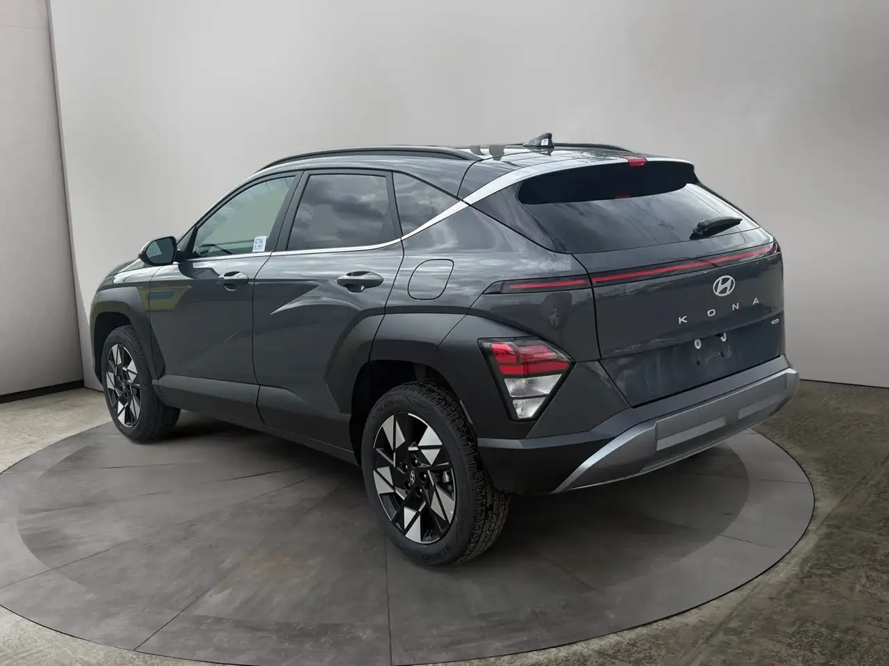 Hyundai KONA photo Hyundai KONA