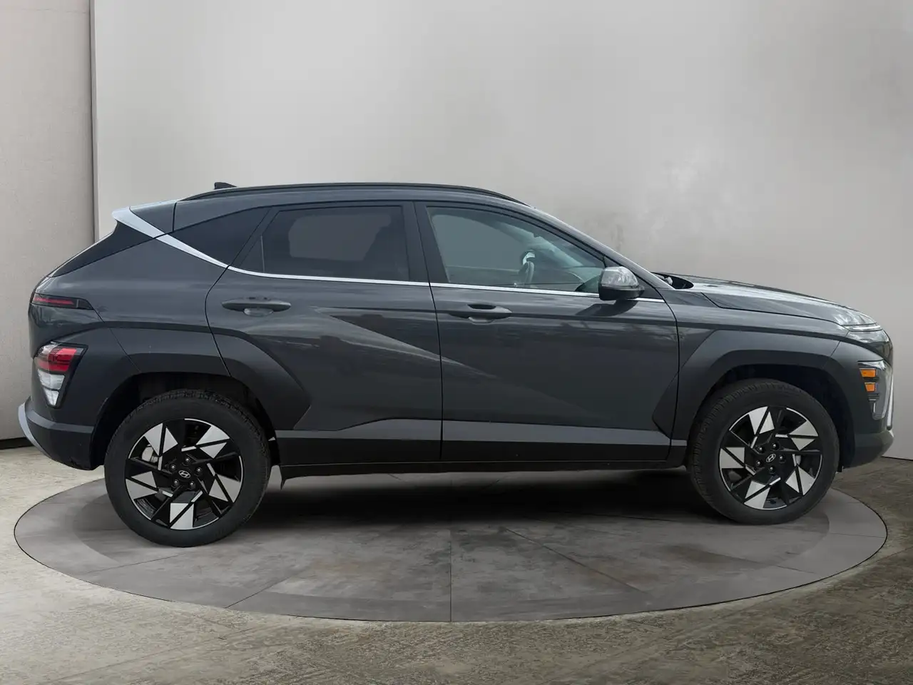 Hyundai KONA photo Hyundai KONA