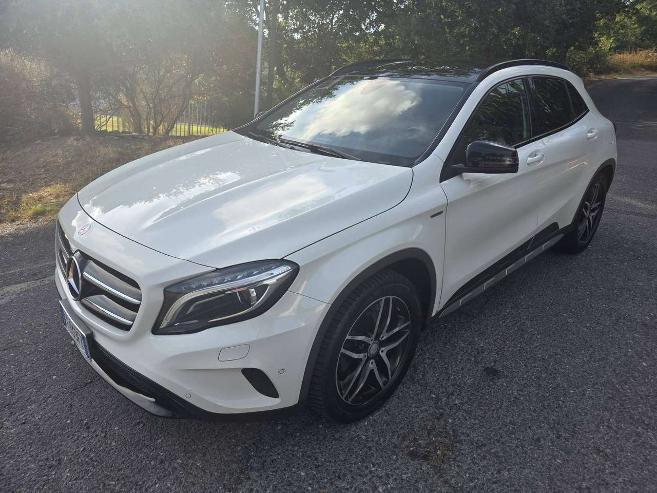 Mercedes-Benz GLA 200 GLA-X156 2014 d Business 4matic auto