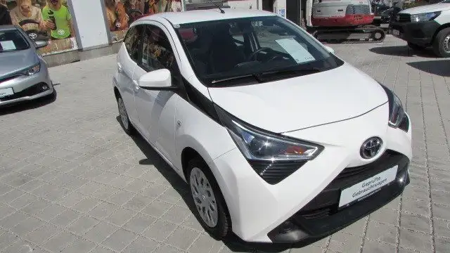 Toyota Aygo X -play 1,0 VVT-i