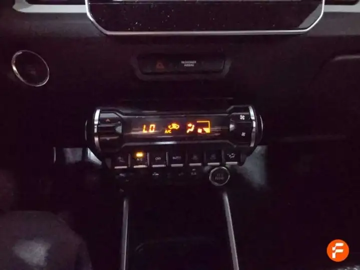 Suzuki Ignis 1.2 GLE 4WD MILD HYBRID 2021, foto 23
