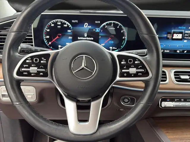 Mercedes-Benz GLE view 14