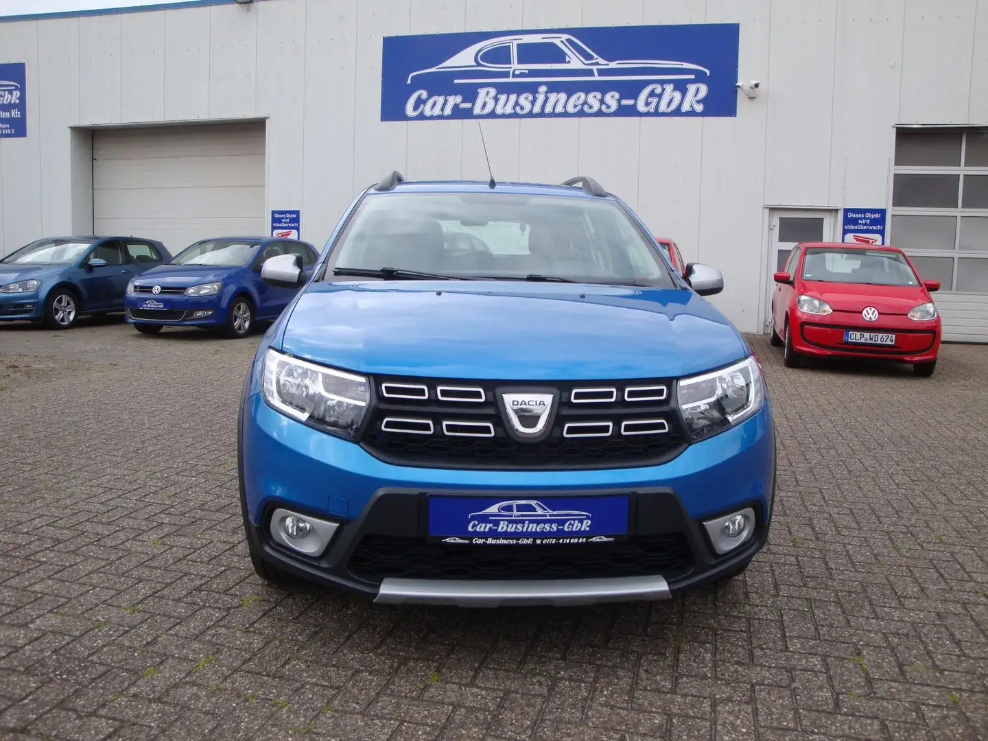 Dacia Logan MCV II Kombi Stepway Blau - 2