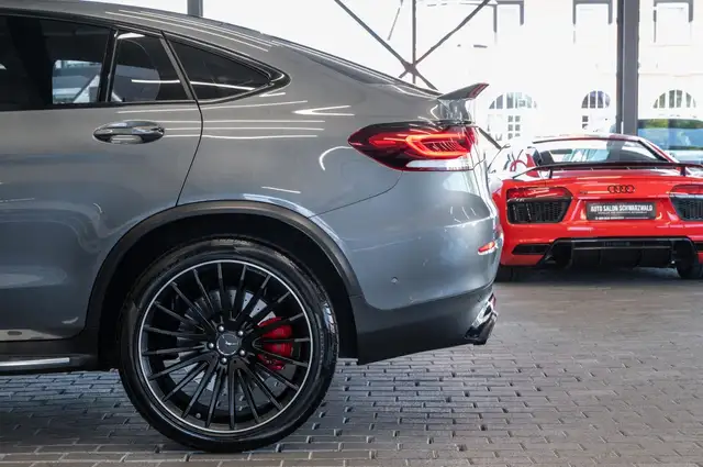 Mercedes-Benz GLC view 10