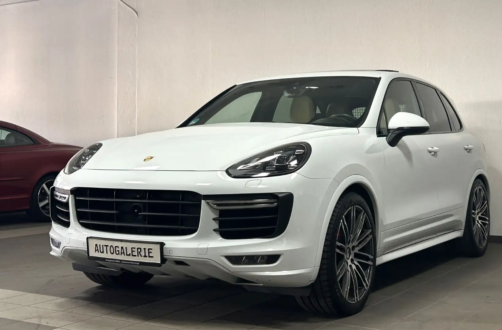 Porsche Cayenne Turbo | Sport Design - LED - Panorama! Weiß - 1