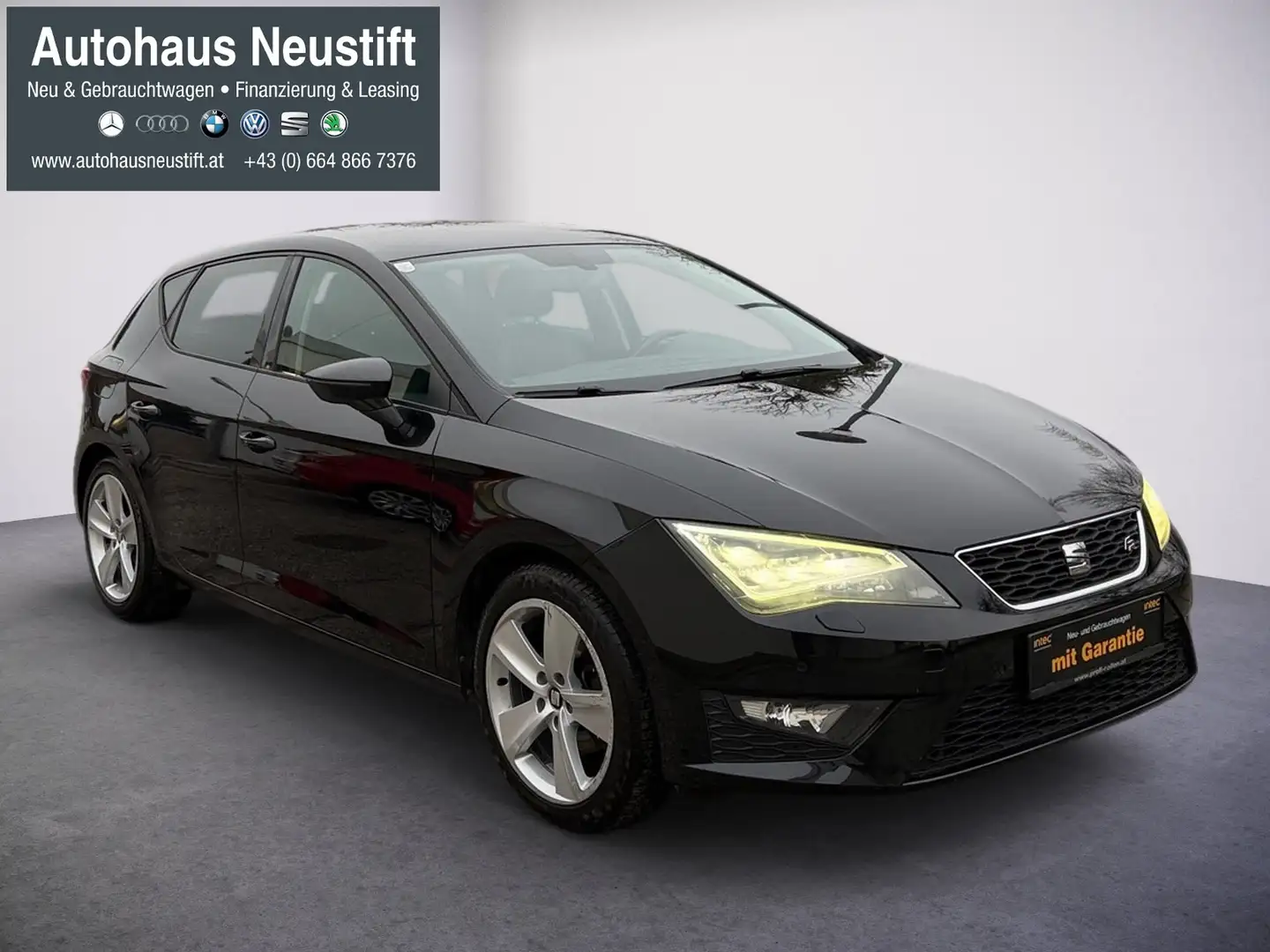 SEAT Leon 1.4 TSI FR Schwarz - 2