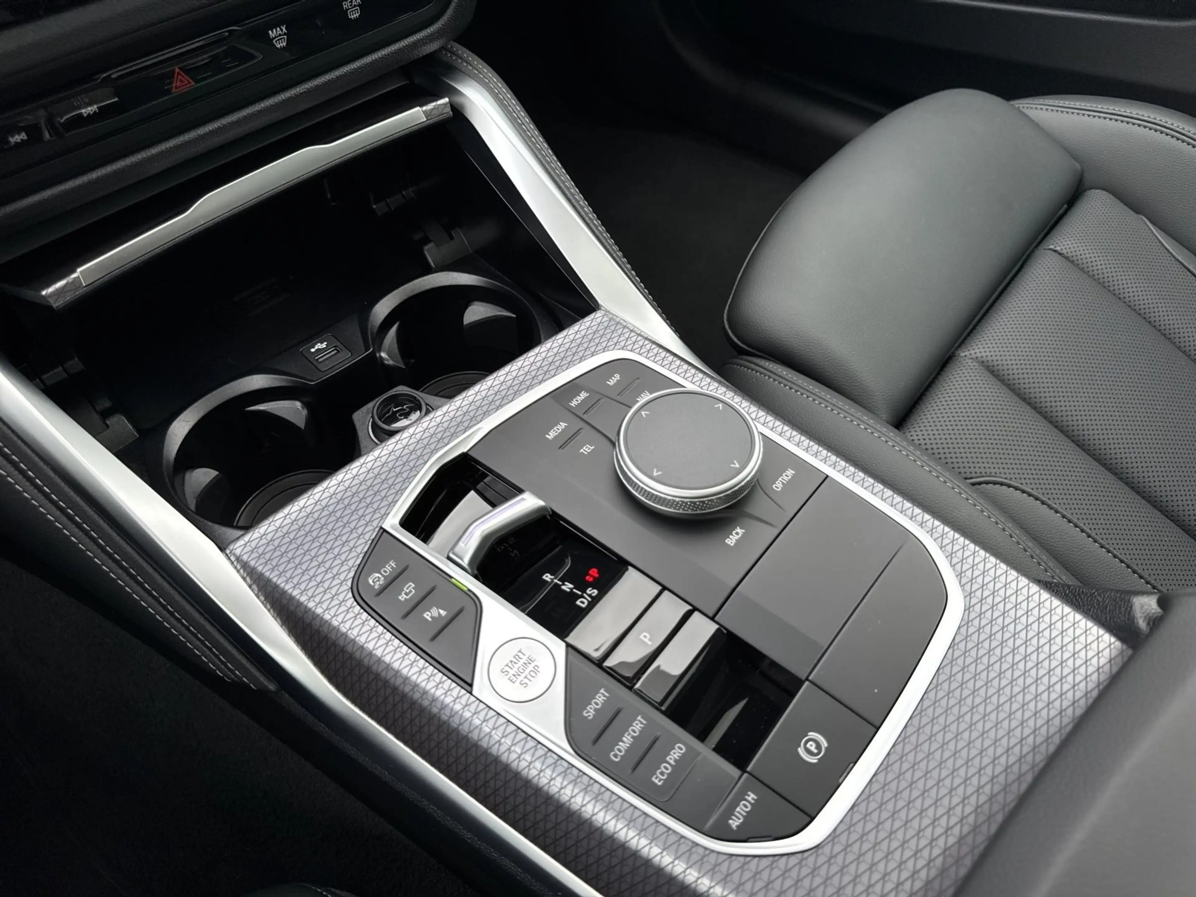 BMW 420 d Coupé 360° HEAD-UP RFK HIFI LORDOSE PDC LED — photo 15