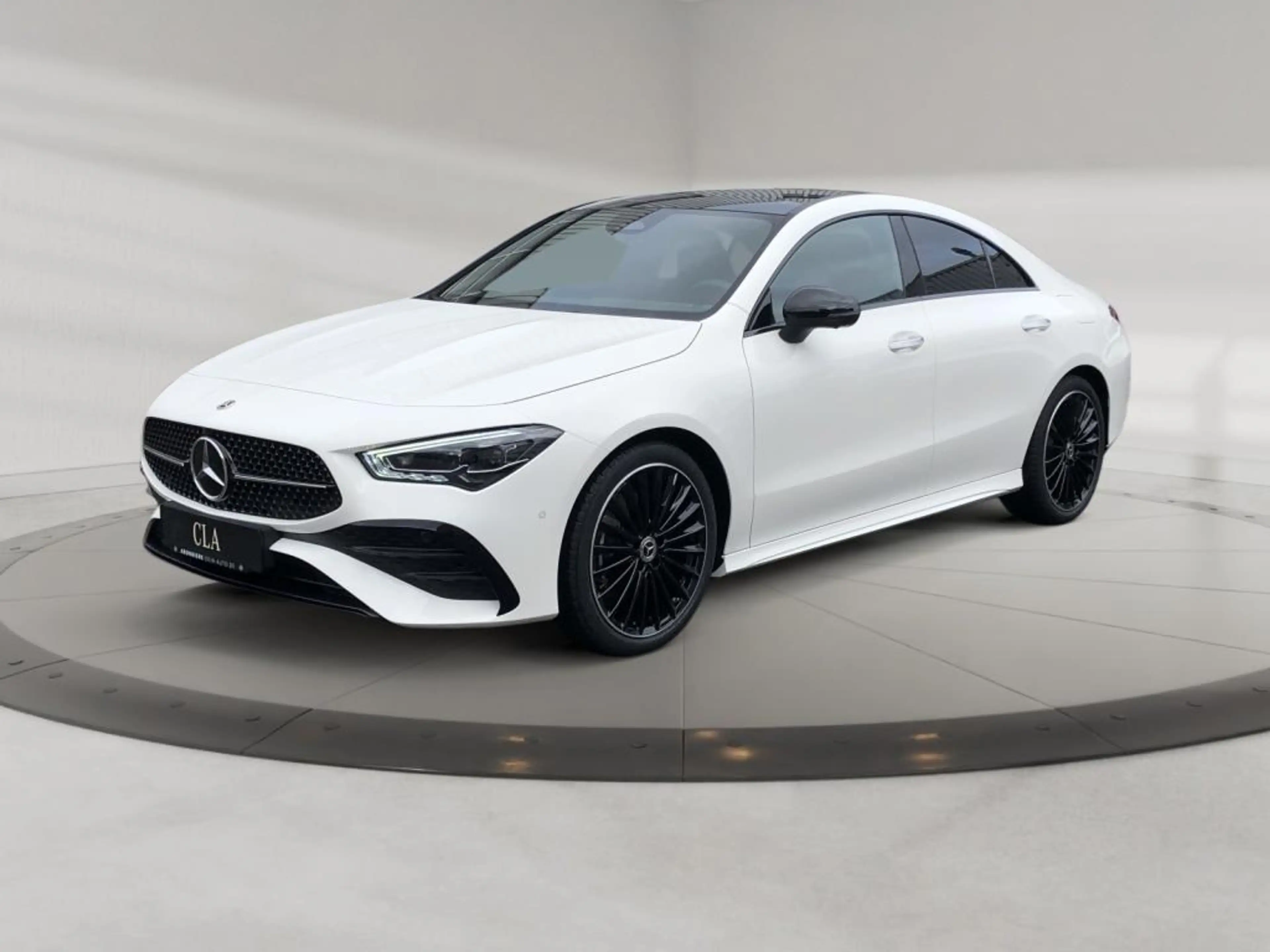 Mercedes-Benz CLA 220 d Coupe AMG+ILS+MBUX+MBeam+Night+AHK+SHD — photo 2