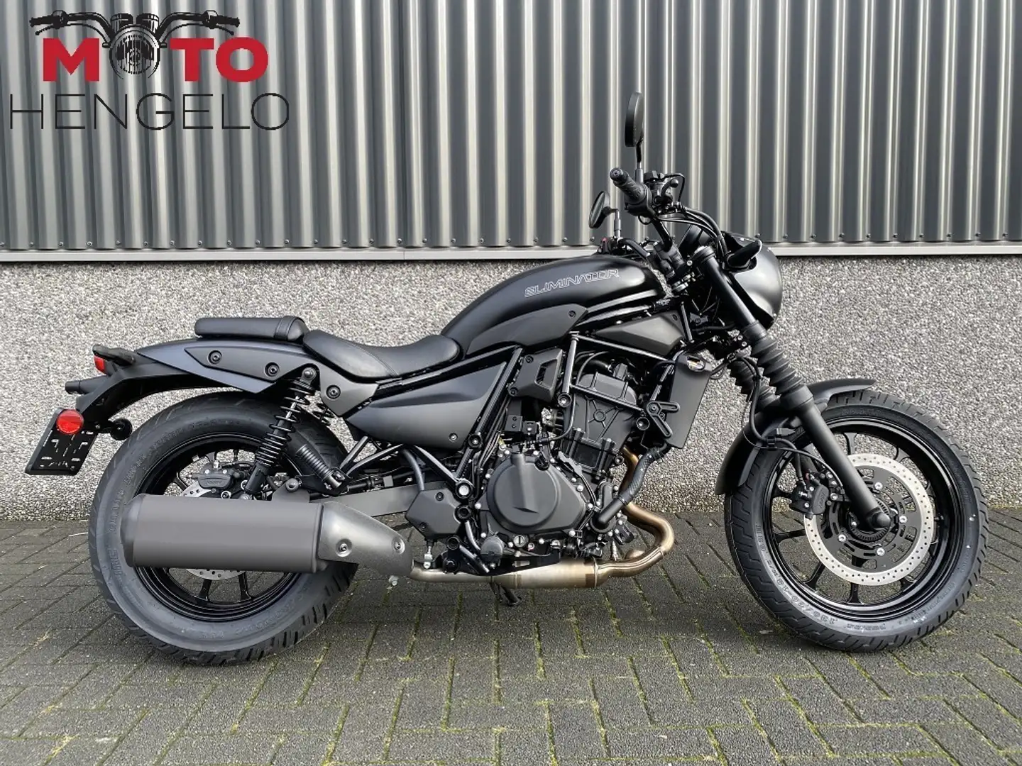 Kawasaki Eliminator 500 SE Black - 1