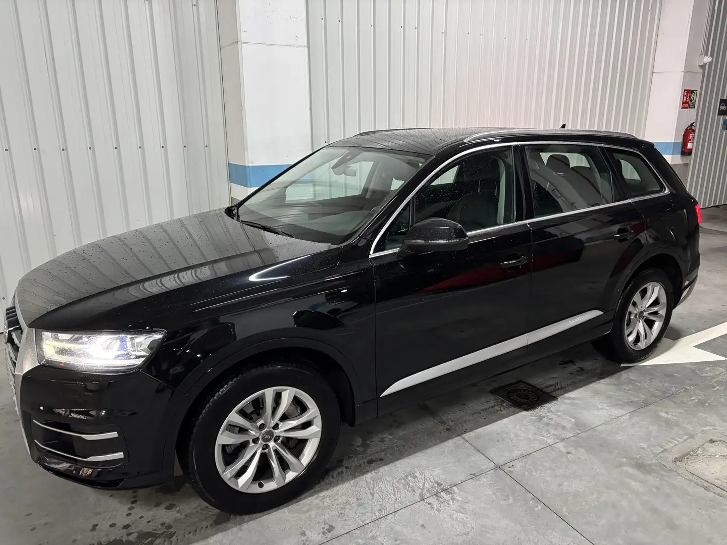 Audi Q7 3.0TDI design quattro Tip. 7pl. 160kW(9.75) - 1