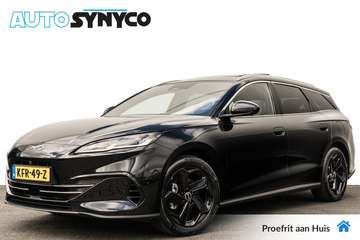 Touring 1.5 DM-i 212 Pk PHEV Comfort € 4.190,- kor