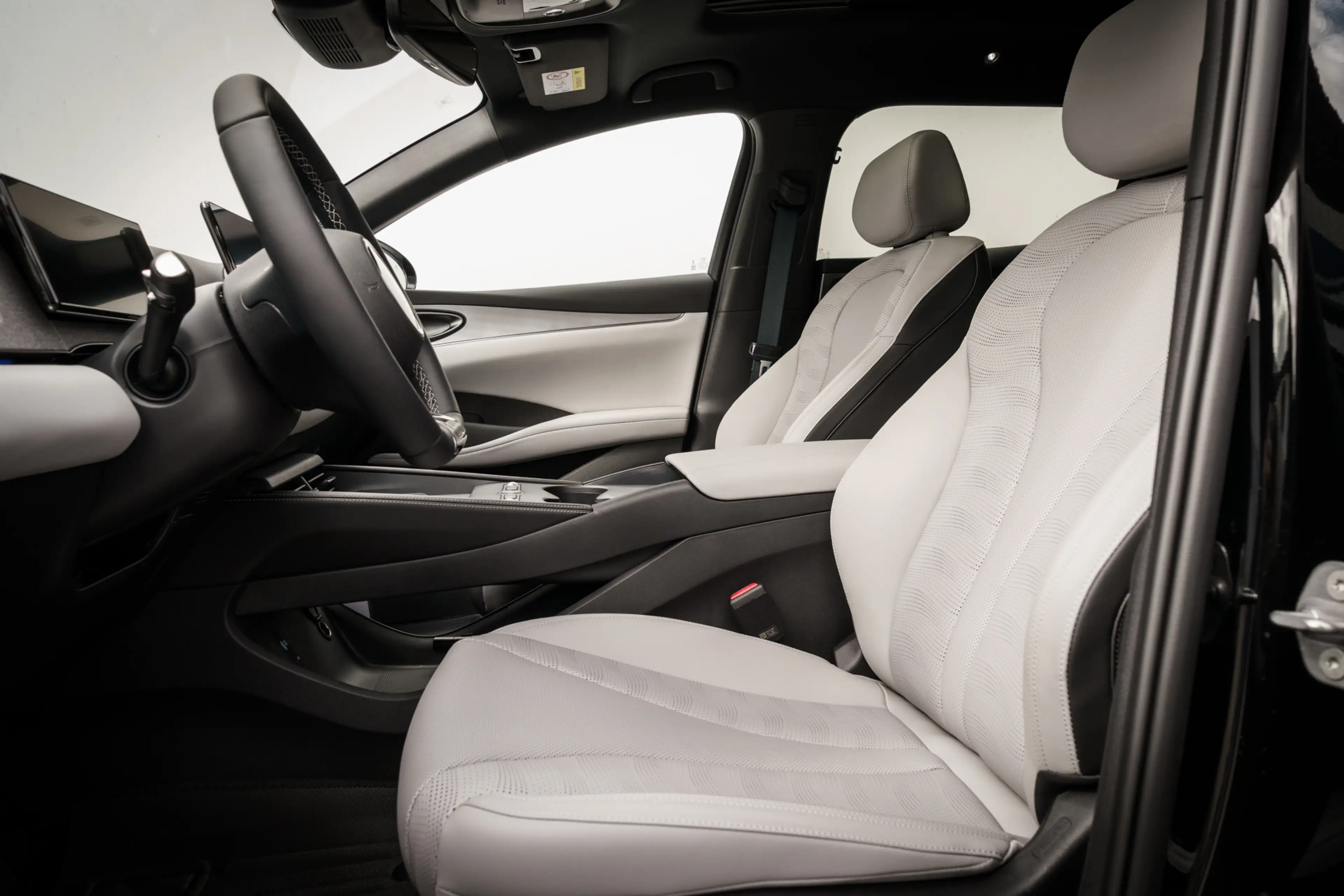 BYD Seal 6 Touring 1.5 DM-i 212 Pk PHEV Comfort Nieuw | Panor — photo 18