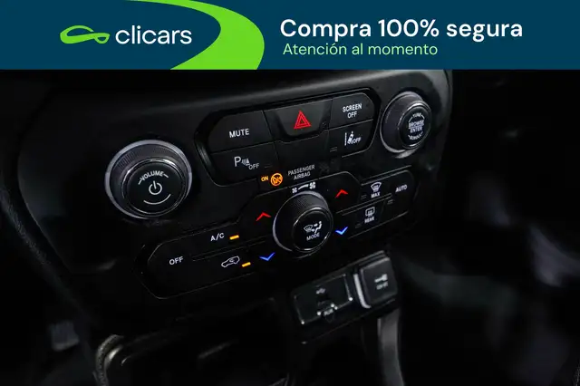 Jeep Renegade view 27