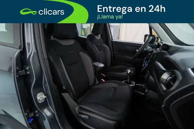 Jeep Renegade view 16