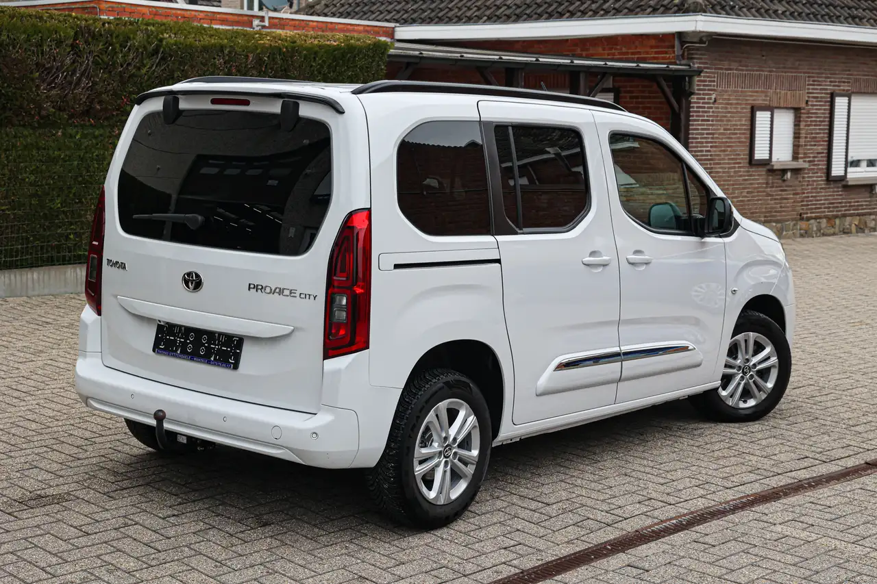 Toyota Proace 5-ZITPLAATS*AUTOMAAT*NAVIGATIE*ACHTERUITRIJCAMERA*, миниатюра 5