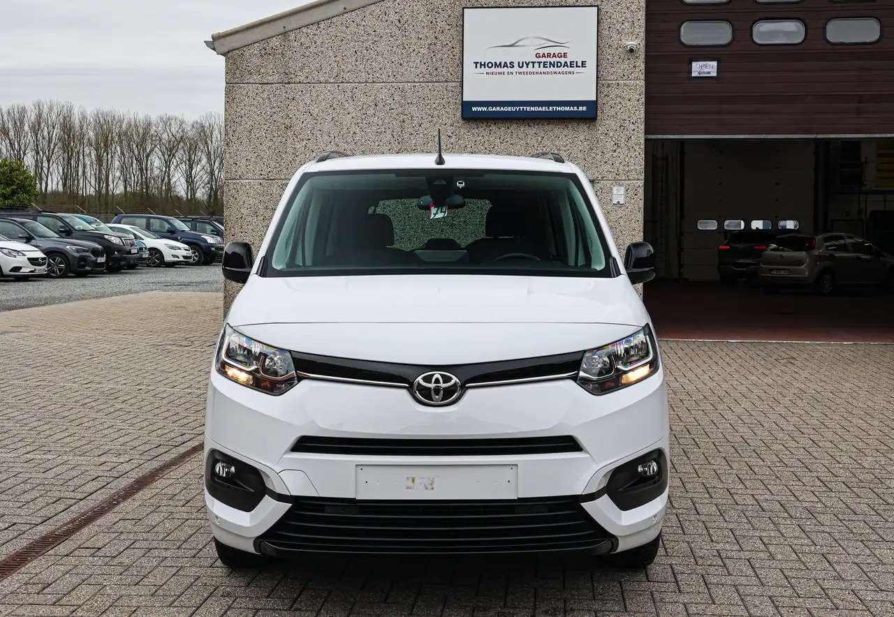 Toyota Proace 5-ZITPLAATS*AUTOMAAT*NAVIGATIE*ACHTERUITRIJCAMERA*, миниатюра 2