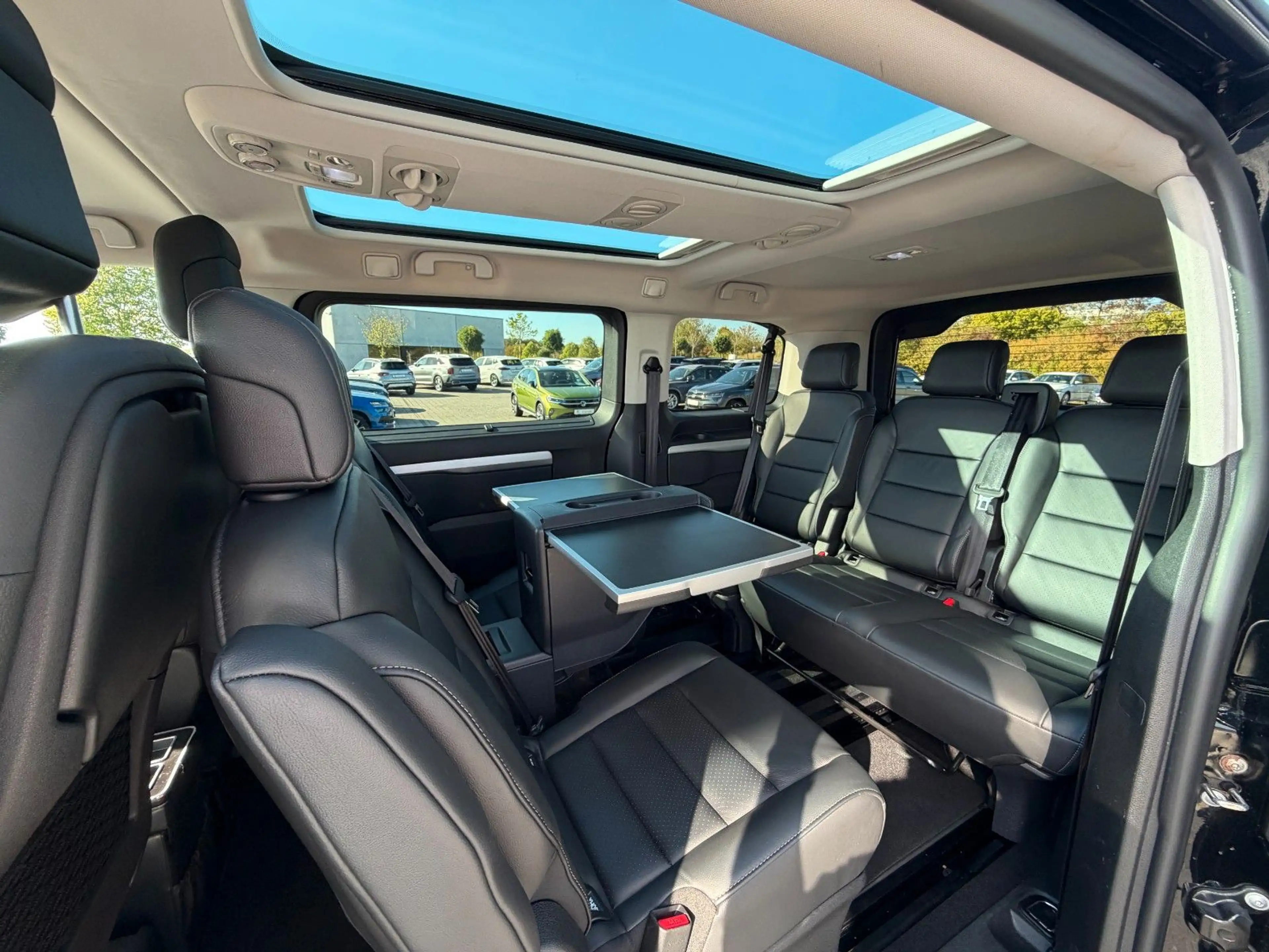 Toyota Proace Verso L1 Standhz Leder .-Sitzer Pano AHK — photo 14