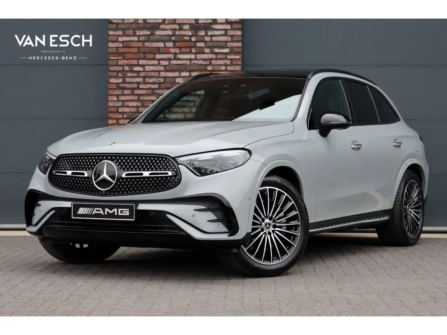Mercedes-Benz GLC 400 400e 4MATIC AMG Line Aut9 | 'Manufaktur' | Airmati Grijs - 1