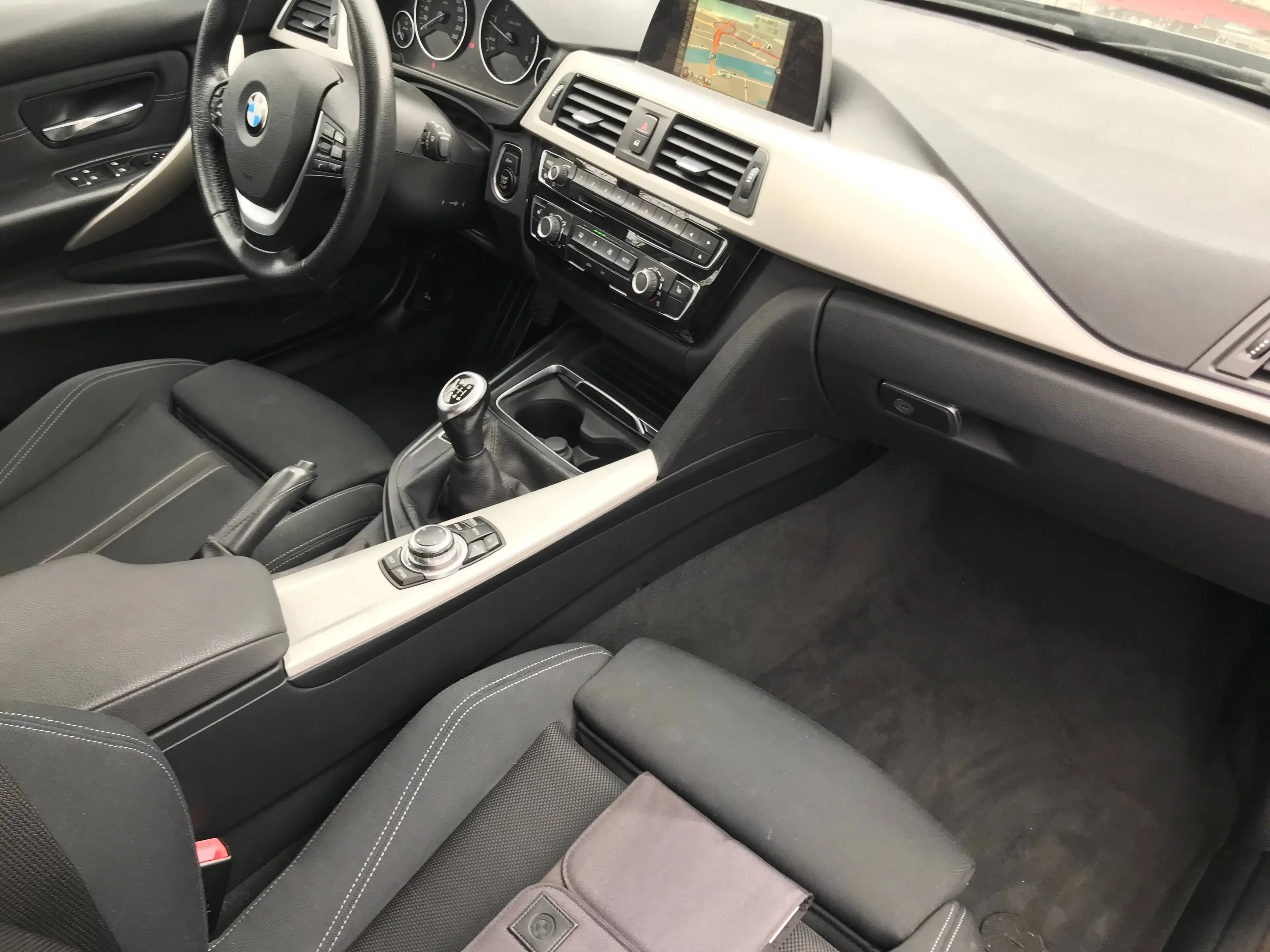 BMW 316 d 1Hand E6 NAVI KlimAut SH PDC LED St/Sto ALU WR — photo 12