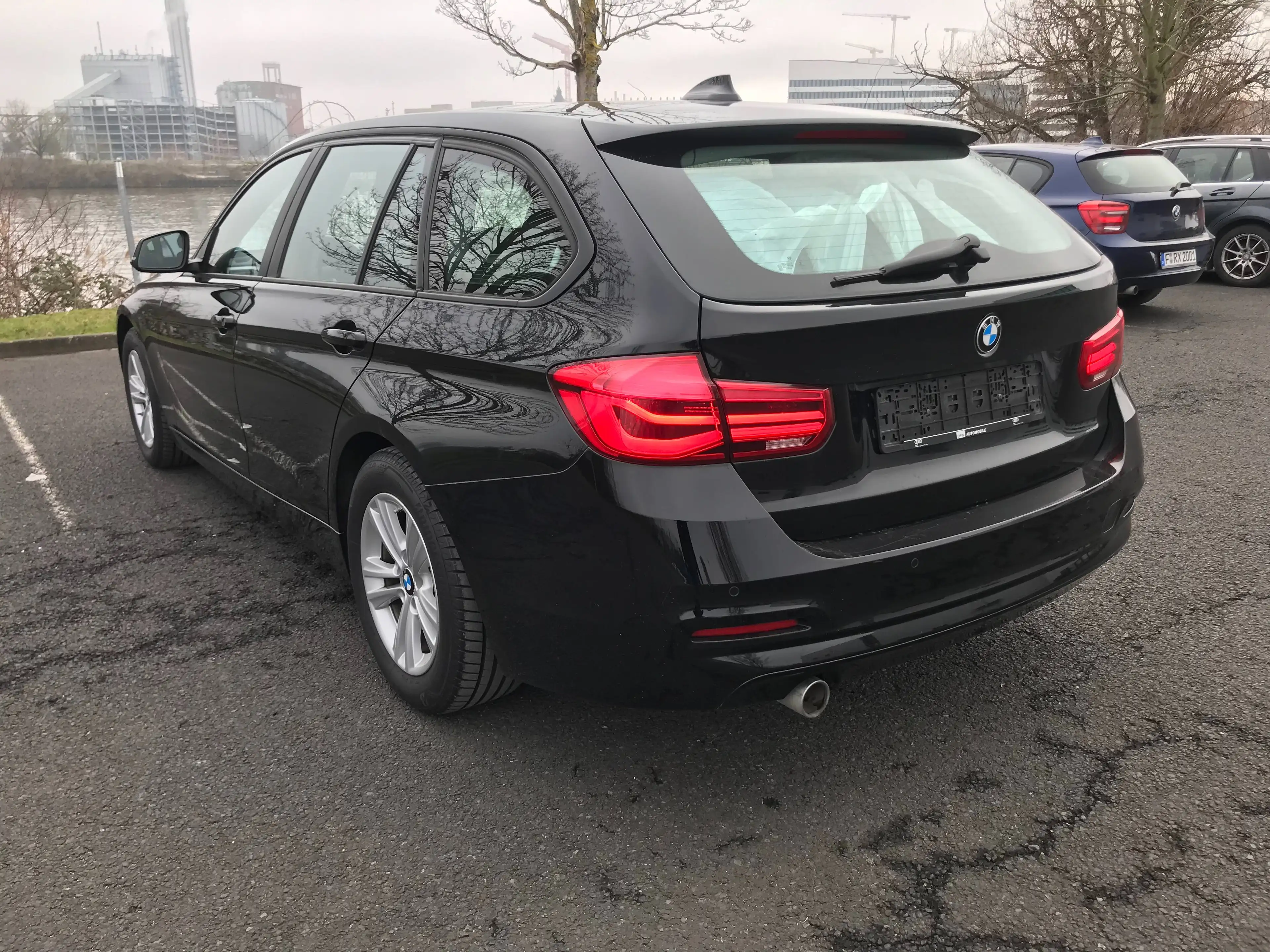 BMW 316 d 1Hand E6 NAVI KlimAut SH PDC LED St/Sto ALU WR — photo 4