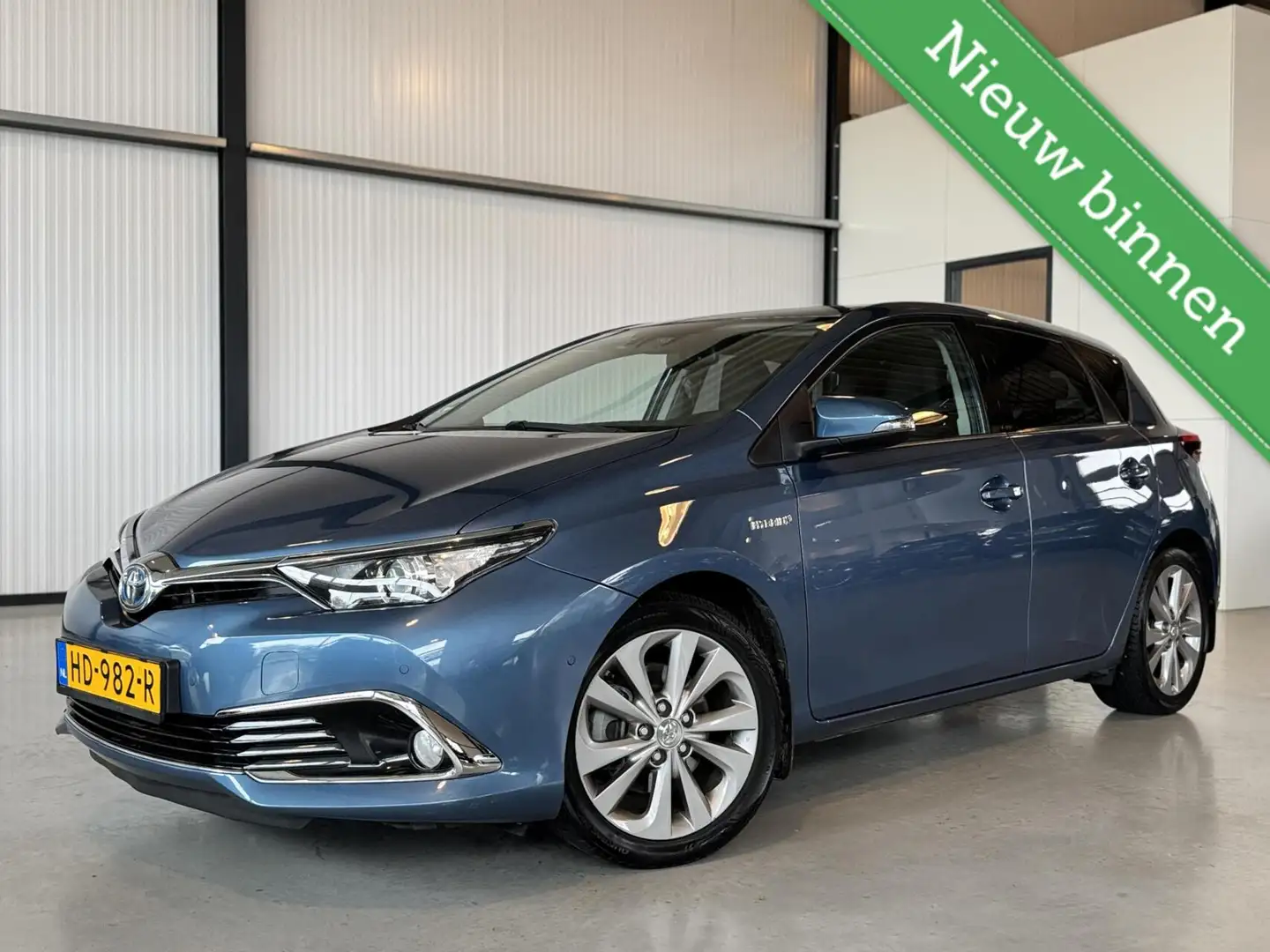 Toyota Auris 1.8 Hybrid Executive|Camera|Navi|Stoelverw.|Trekha Blauw - 1