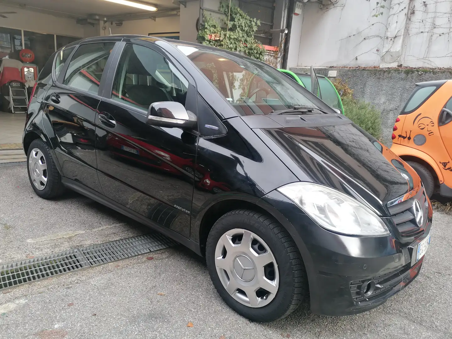 Mercedes-Benz A 160 Classe A -160 benz. Executive Noir - 1