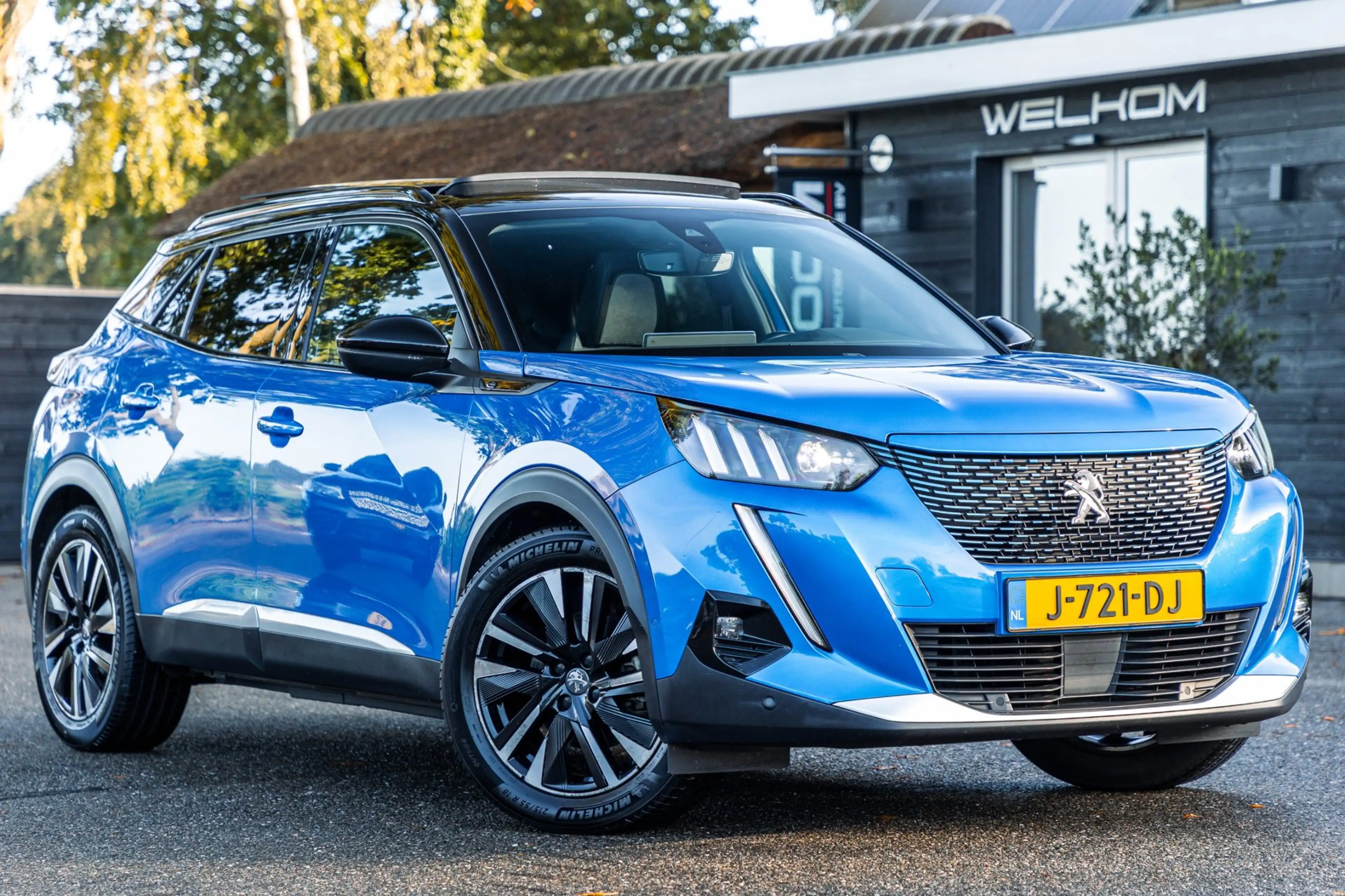 Peugeot e-2008 EV Allure 50 kWh I 85% SOH I Pano I Carplay I supe — photo 15