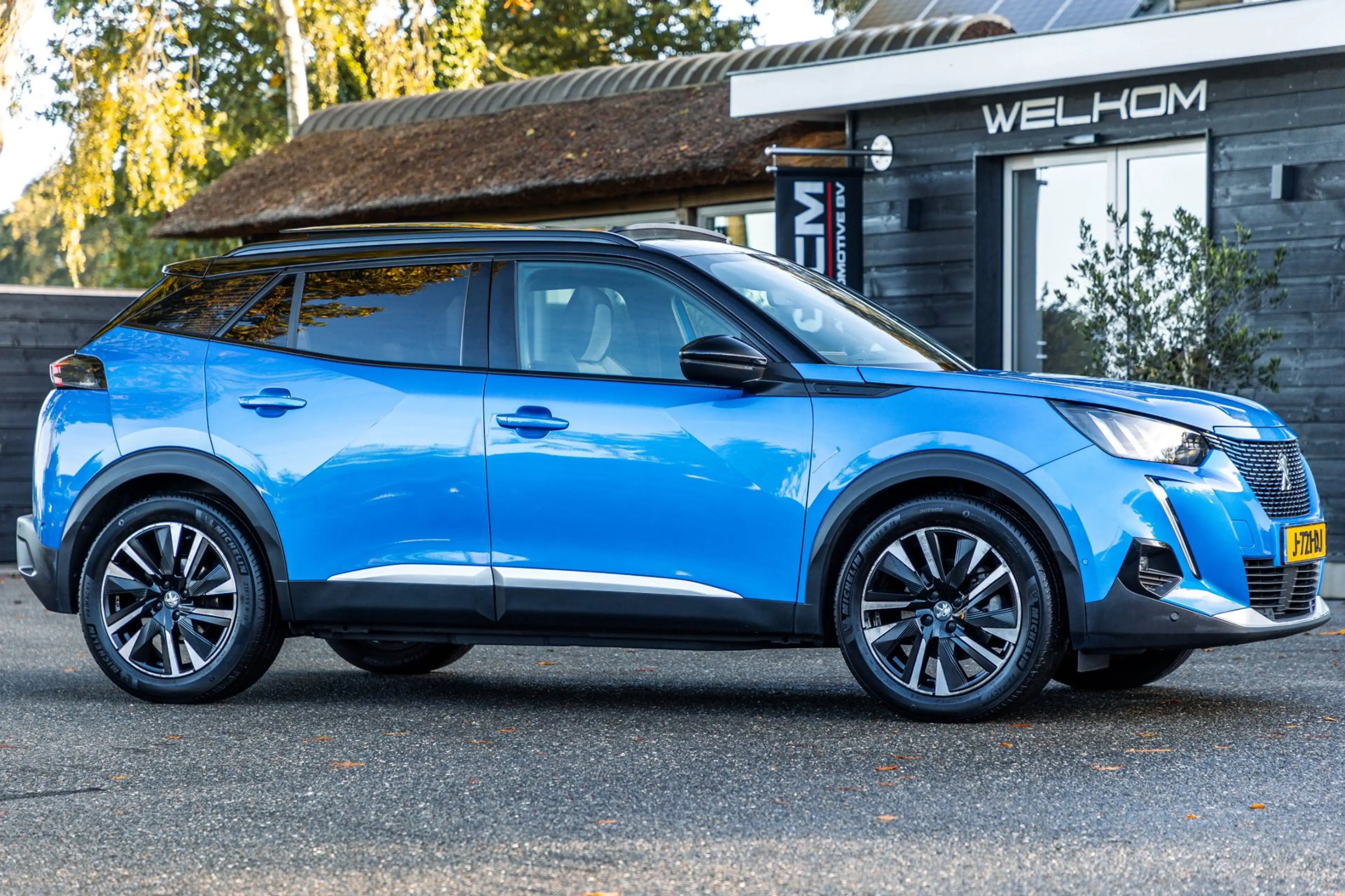Peugeot e-2008 EV Allure 50 kWh I 85% SOH I Pano I Carplay I supe — photo 14