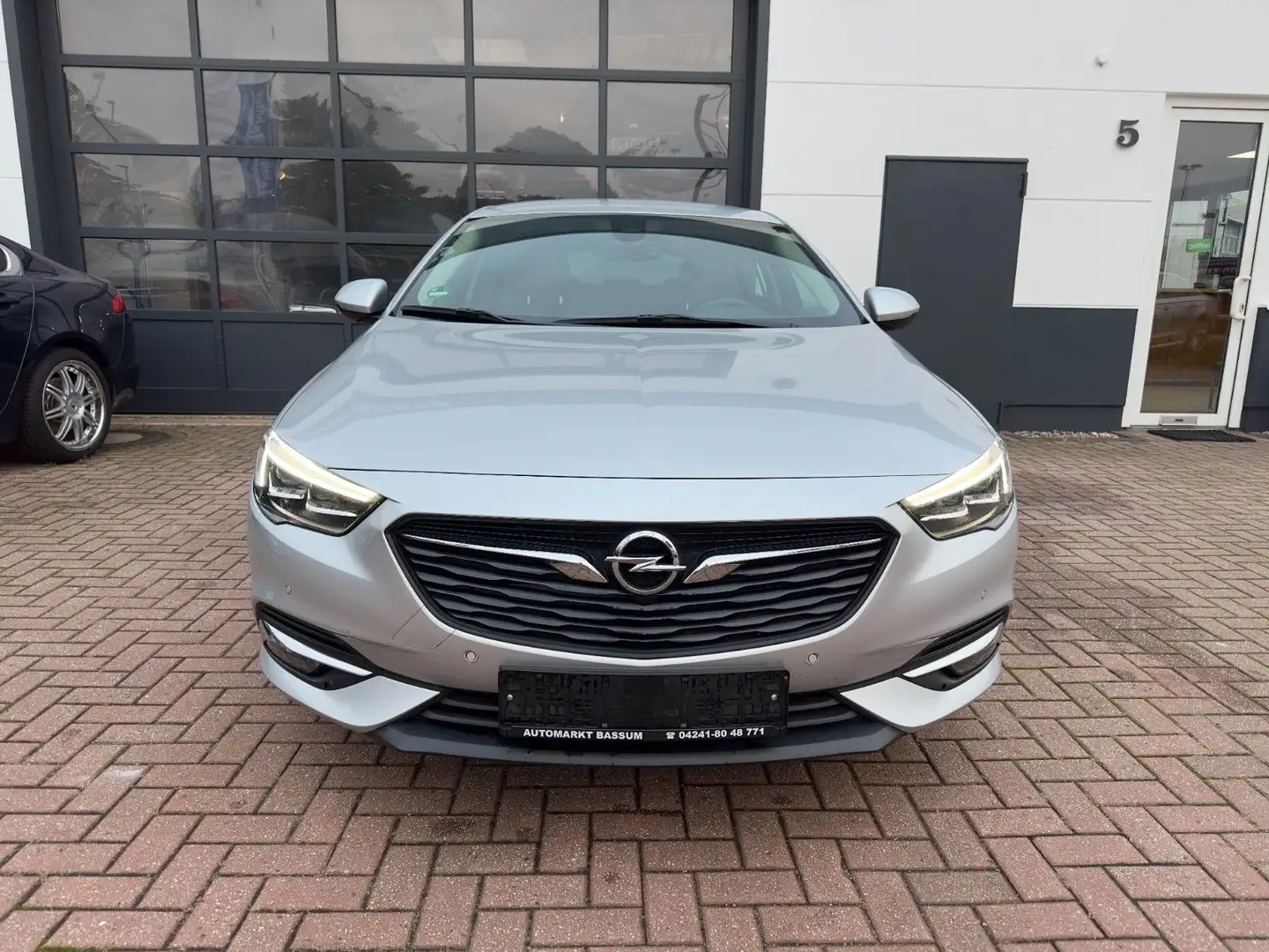 Opel Insignia Grand Sport Business Edition Silber - 2