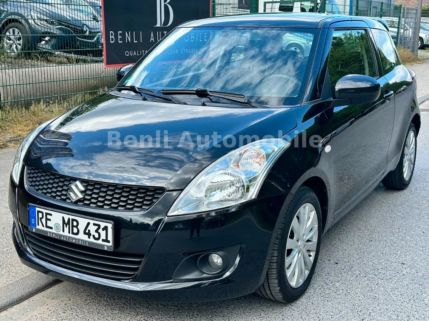 Suzuki Swift Comfort/KLIMA/KEYLESS/TMP/SHZ/USB/MULTI/ Schwarz - 1