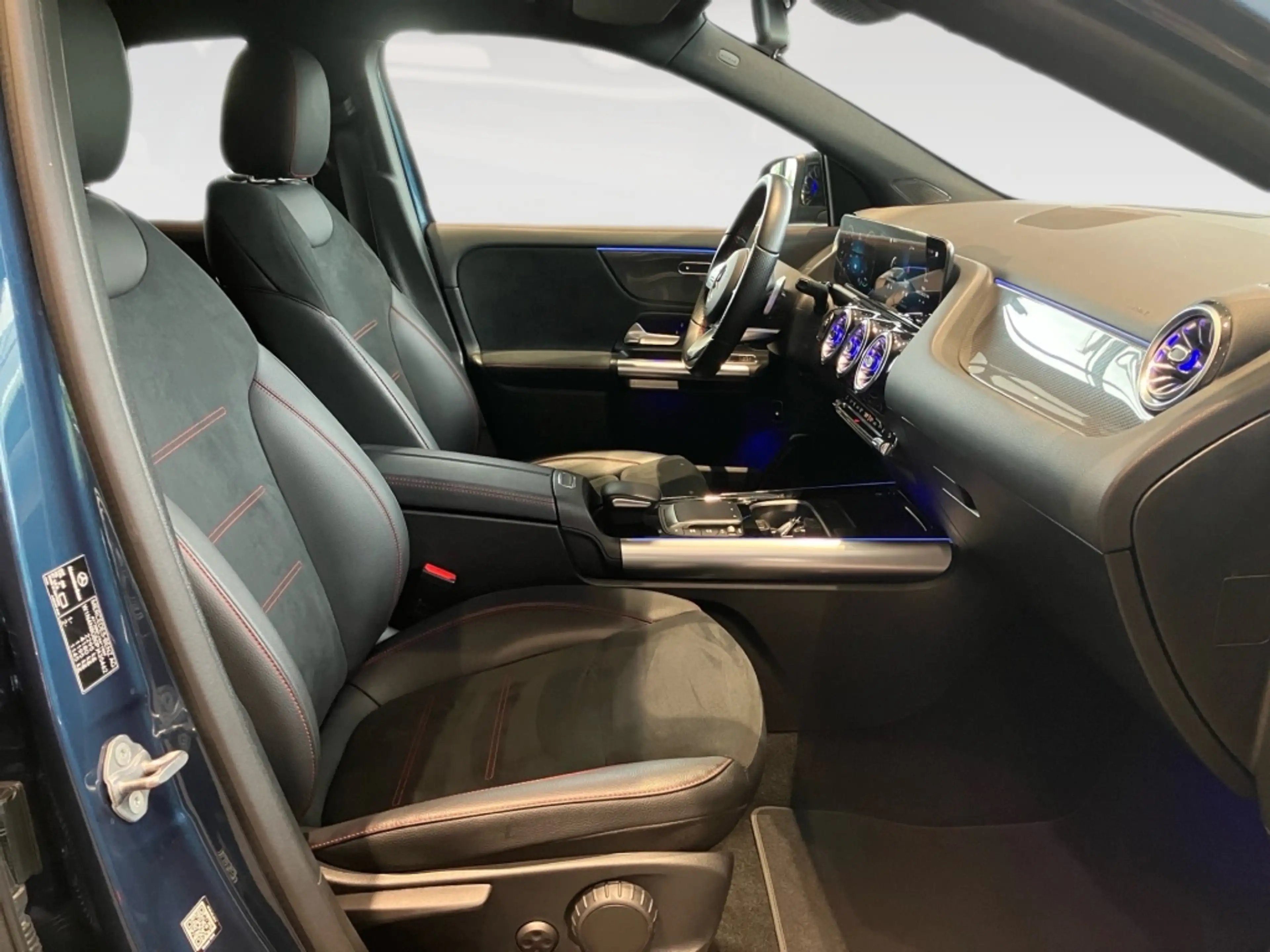 Mercedes-Benz GLA 250 e AMG-Line+Night+AHK+MBUX+Navi-P+LED+Kam — photo 10