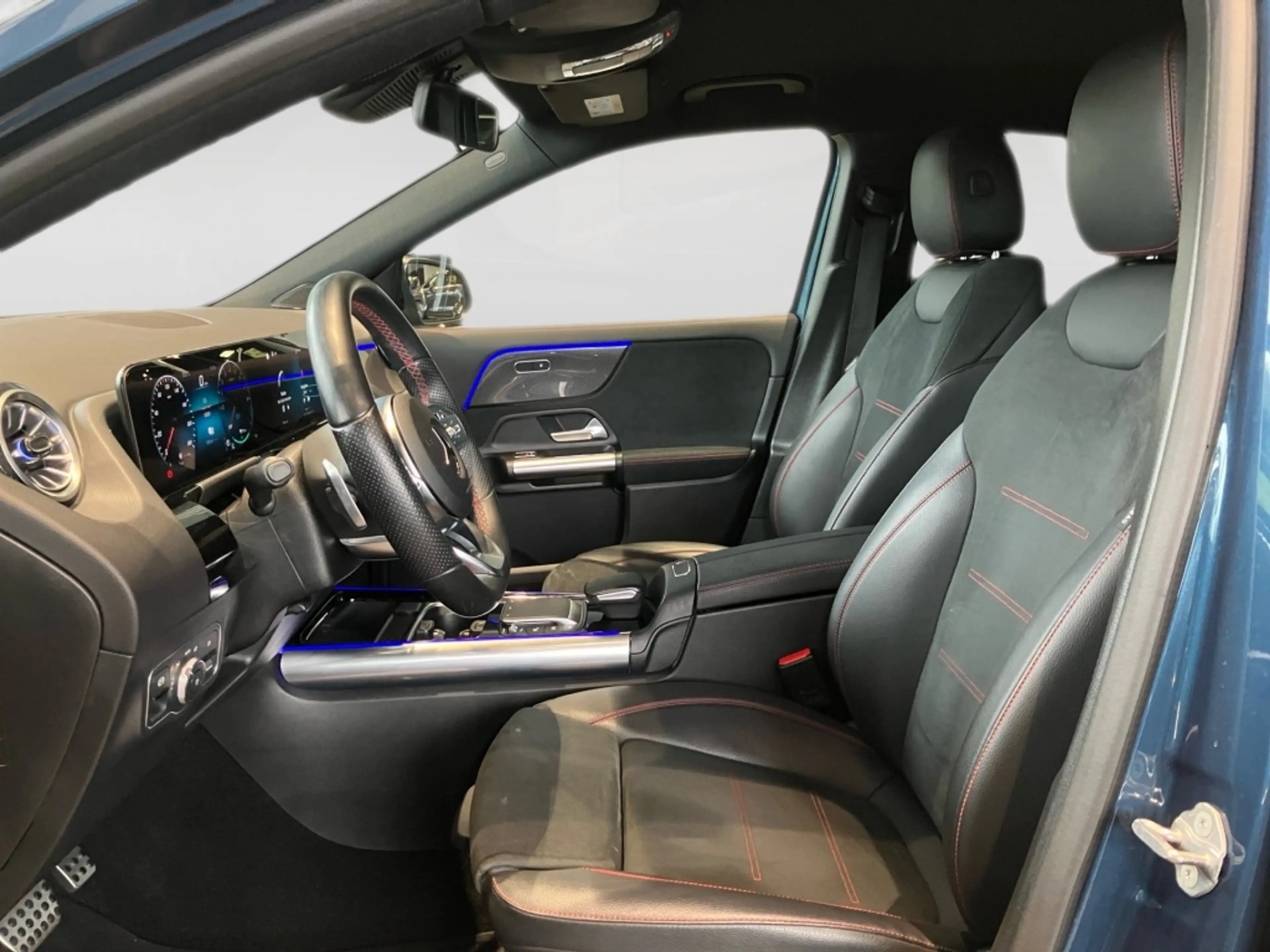 Mercedes-Benz GLA 250 e AMG-Line+Night+AHK+MBUX+Navi-P+LED+Kam — photo 11