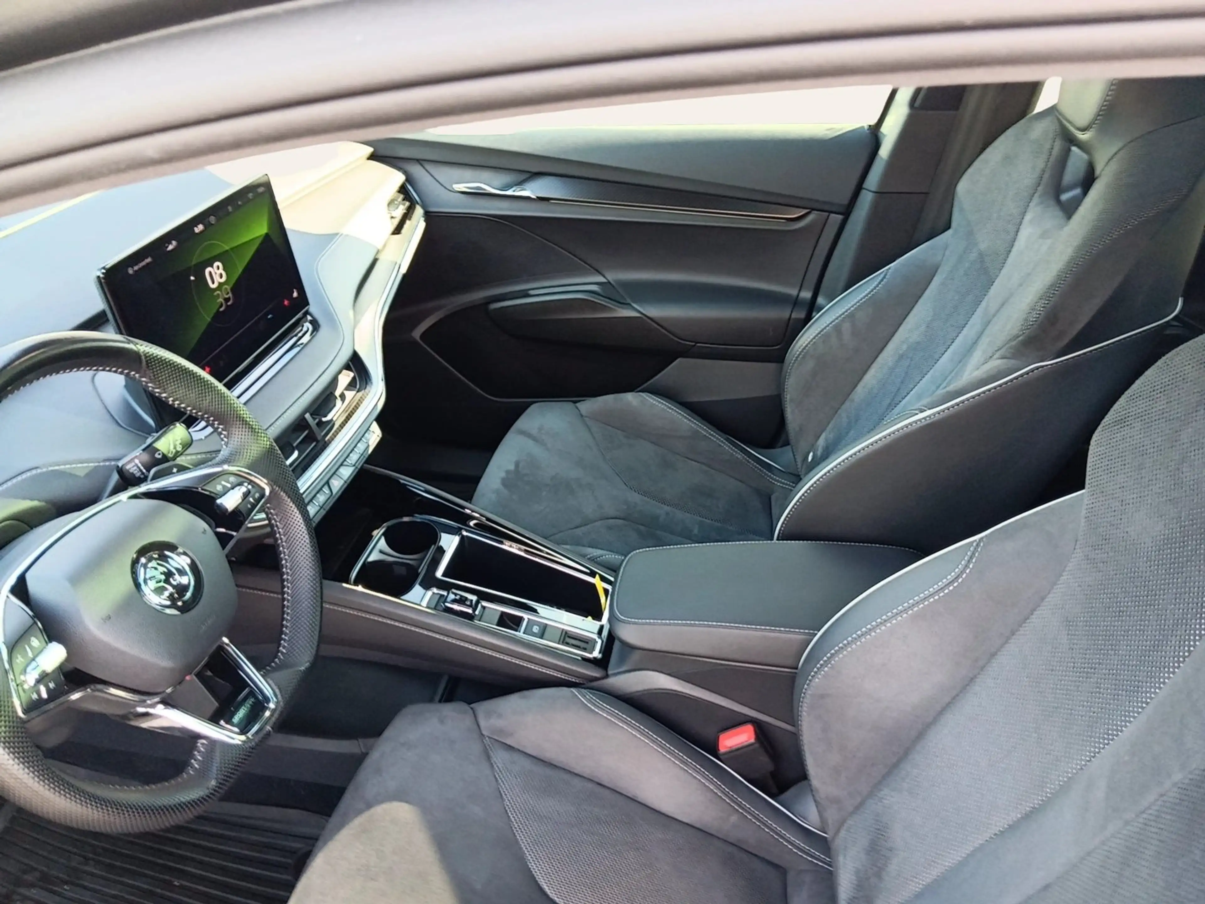 Skoda Enyaq Sportline 80x — photo 9